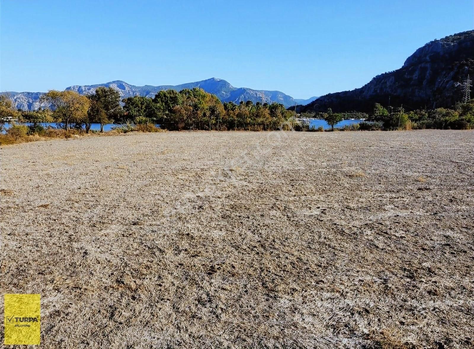 Köyceğiz Çandır Satılık Tarla Dalyan Nehrine Sıfır, 25 Dönüm Tek Tapu.