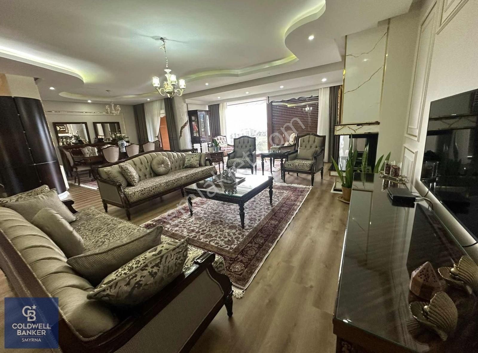 Kemalpaşa Ulucak İstiklal Satılık Villa Kemalpaşa Ulucak Da 4+1 Özel Mimari Villa