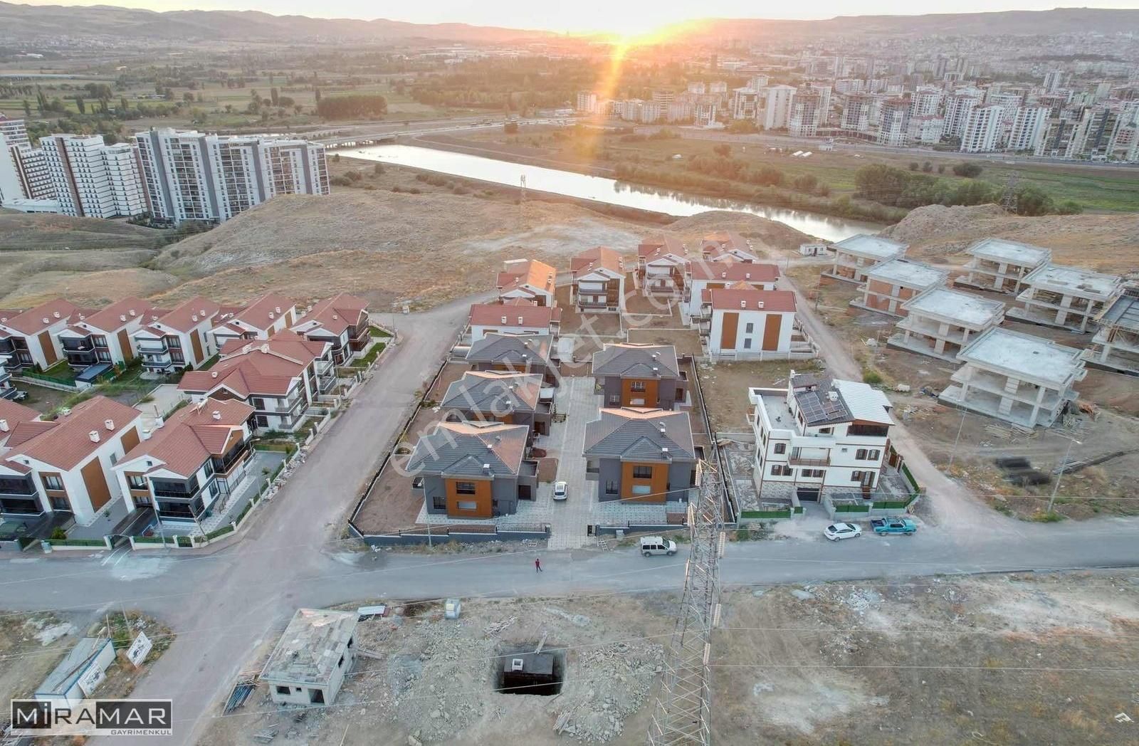 Sivas Merkez Eğriköprü Satılık Villa Miramar'dan Eğriköprü'de Satılık Villa