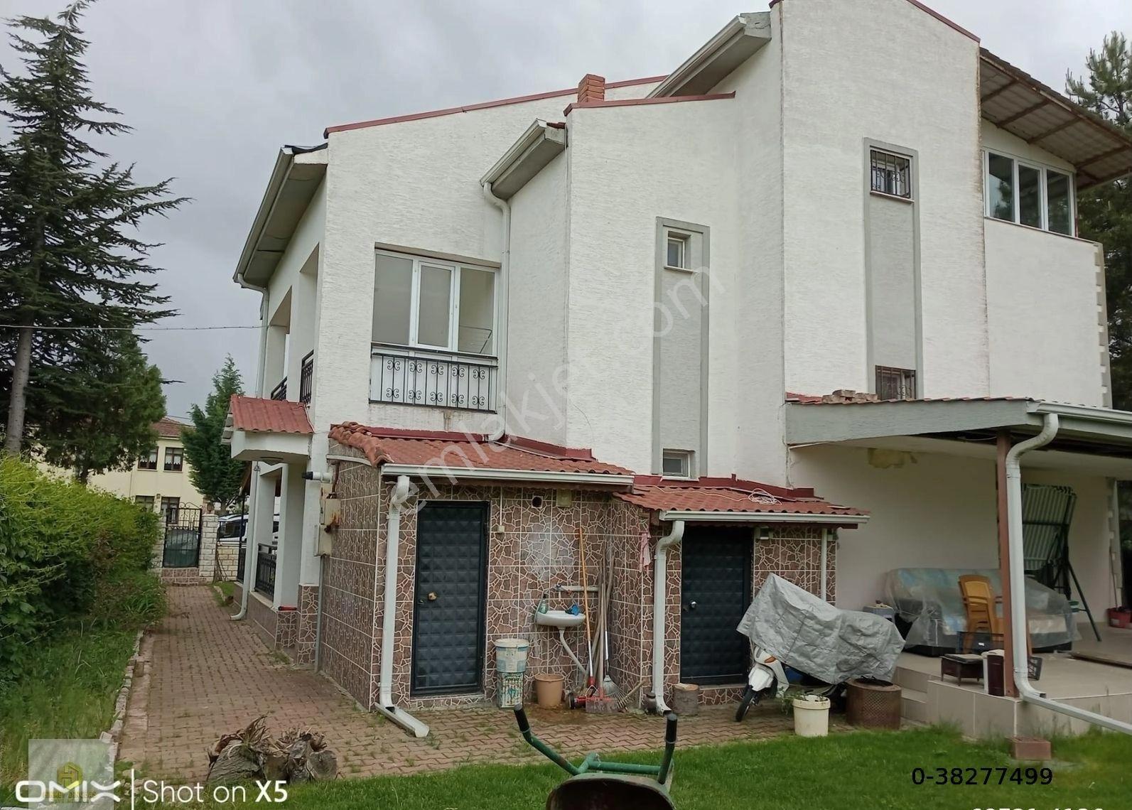 Yukarı Söğütönü Mahallesinde Satılık Villa - Görsel 2