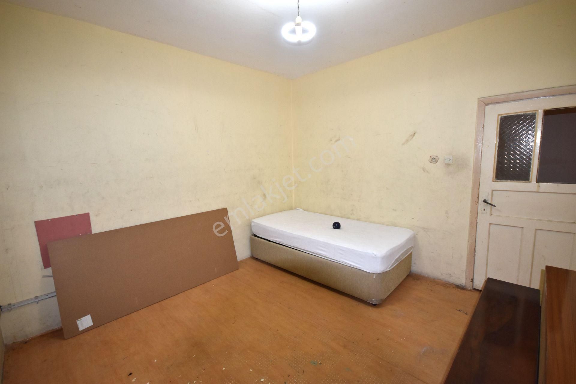 Seba Emlak'tan Sefaköy Merkez'de Düz Ayak 60m2 Depo&dükkan - Görsel 13