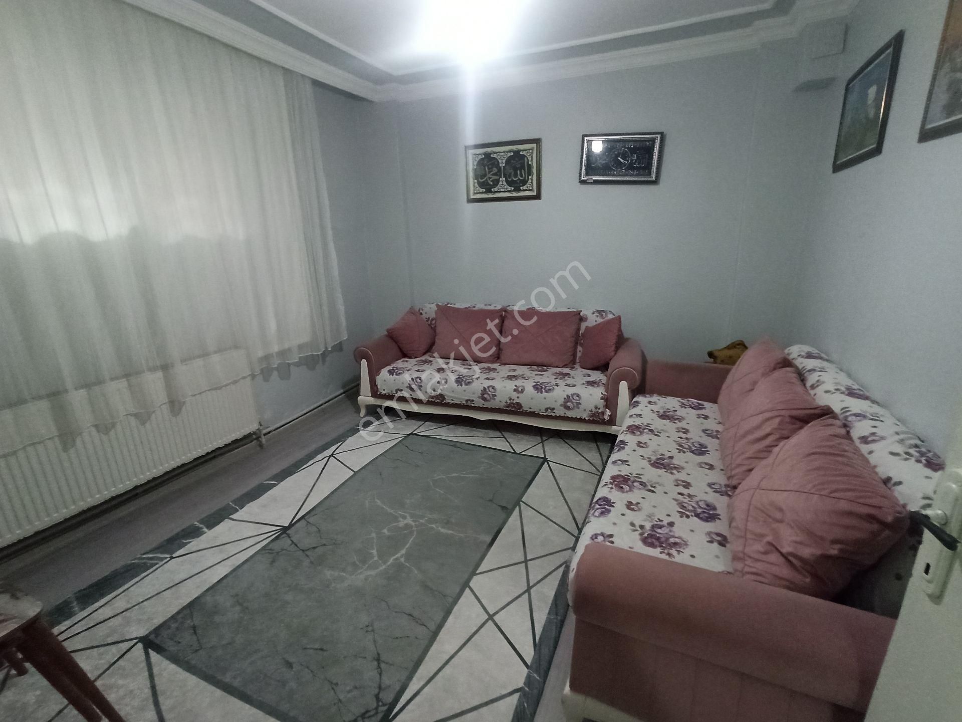 Esenler Fatih Satılık Daire Hicret Gayrimenkul Fatih 3+1 116 M2 Geniş Ferah Kullanışlı Daire