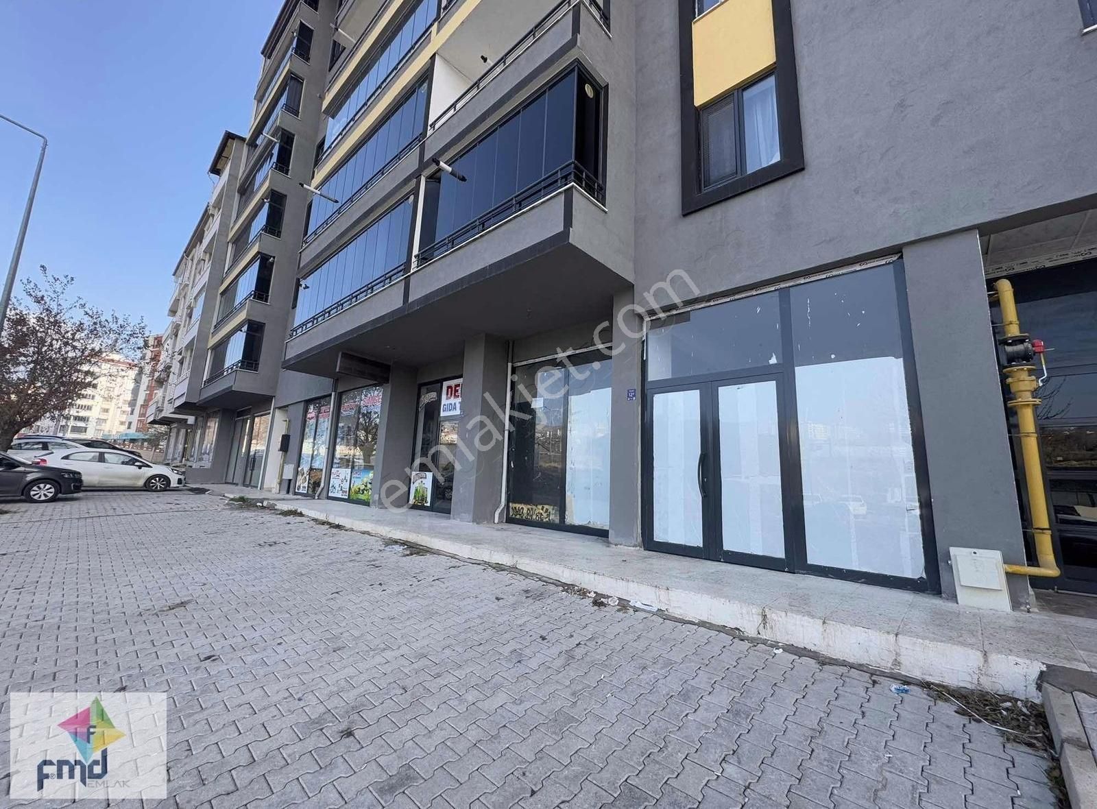 Elazığ Merkez Yeni Kiralık Dükkan & Mağaza [fmd] Üniversite Mahallesinde Kiralık 100m² Dükkan!!!