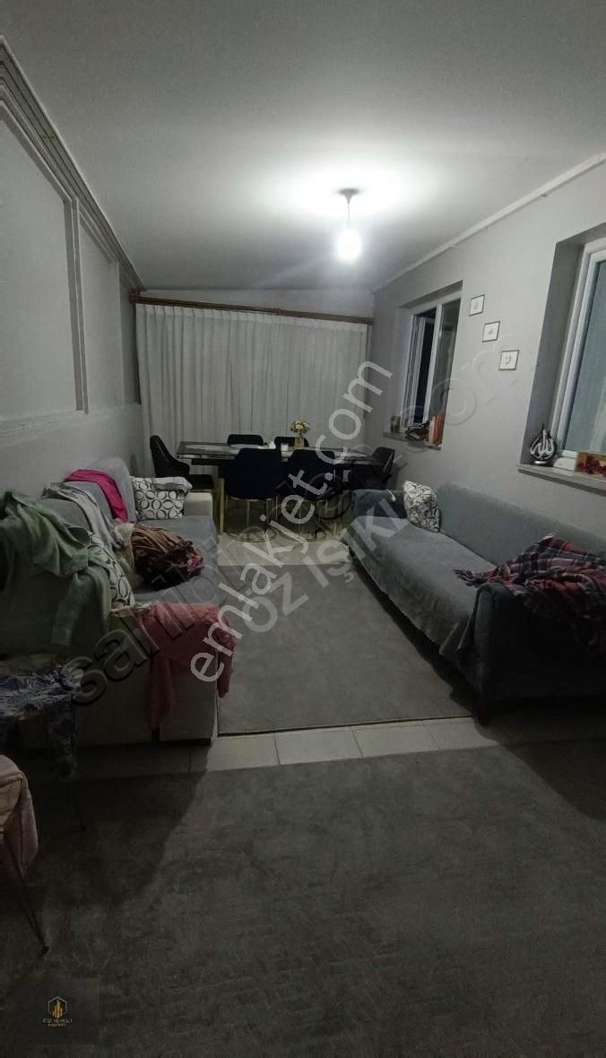 Esenyurt Talatpaşa Satılık Daire Talatpaşa Mah Satılık 3+1 Bahçe Katı