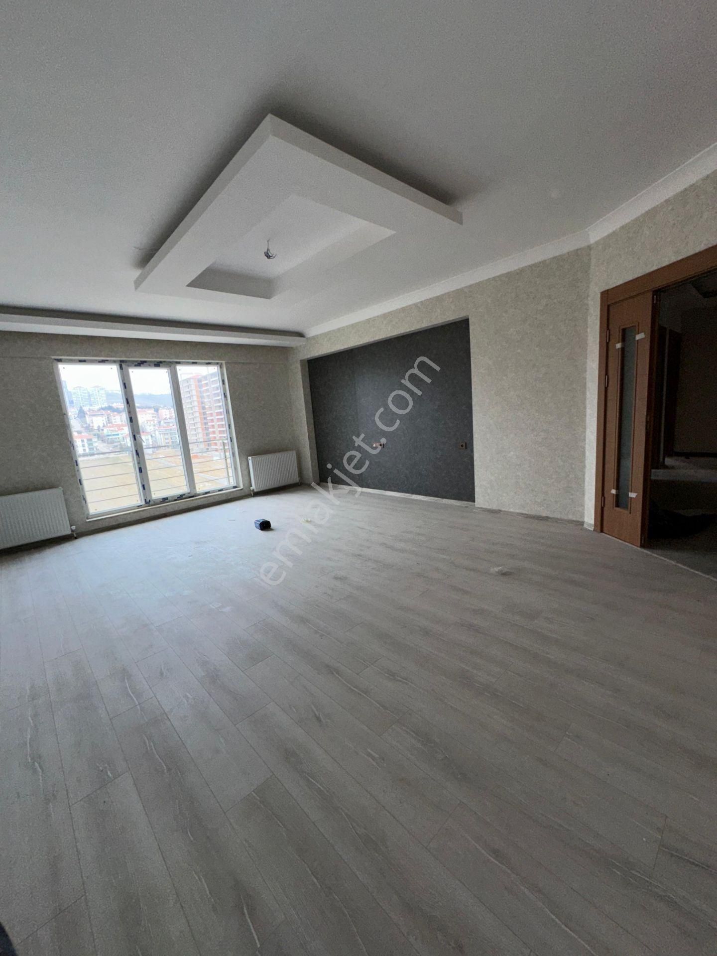 Gordion Emlak'tan Şehitlik Mahallesi 4+1 Full+full Yapılı Mükemmel Konumda - Görsel 5