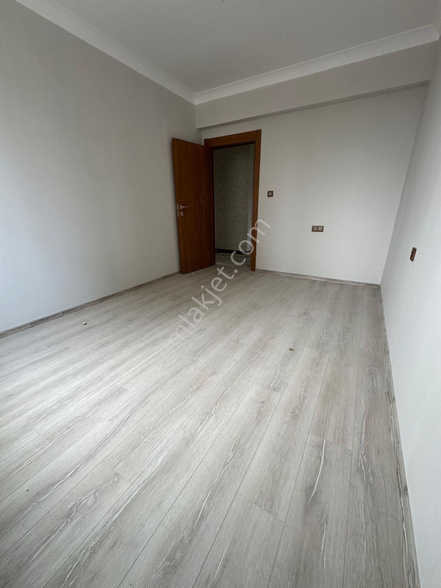 Gordion Emlak'tan Şehitlik Mahallesi 4+1 Full+full Yapılı Mükemmel Konumda - Görsel 17