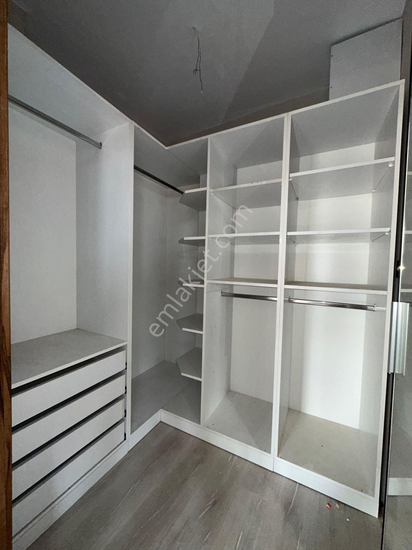 Gordion Emlak'tan Şehitlik Mahallesi 4+1 Full+full Yapılı Mükemmel Konumda - Görsel 31