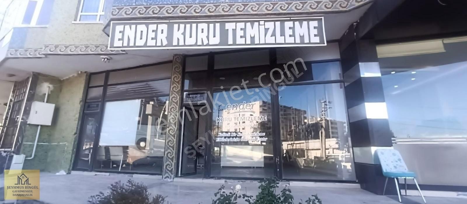 Artuklu Yenişehir Satılık Dükkan & Mağaza Merkezi Konumda Geniş Kullanım Alanlı İşyeri