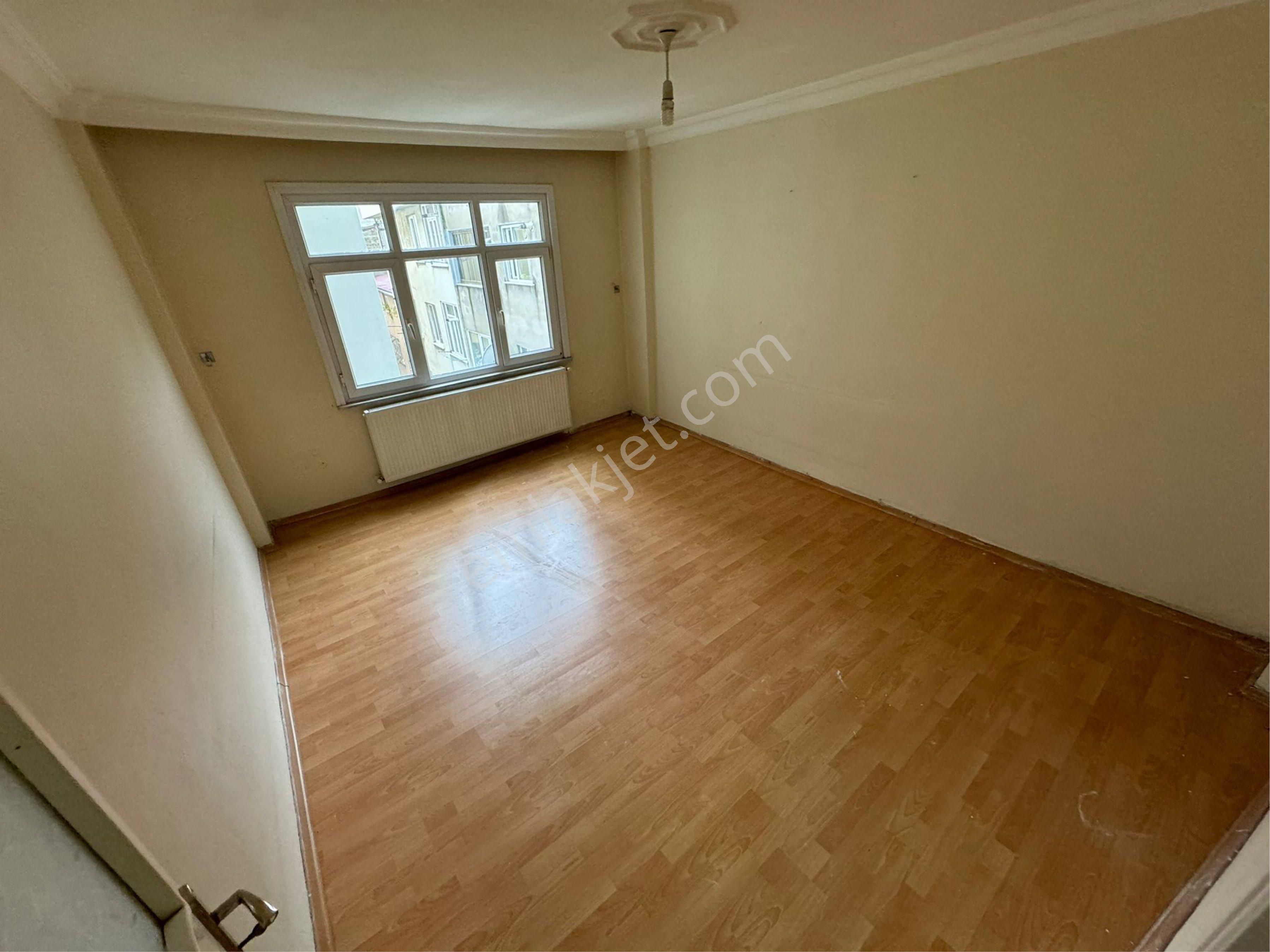 Sultangazi Sultançiftliği Kiralık Daire 🏡sultançiftliği Mah 2+1 100m2 2.kat Kira:19.000🏡