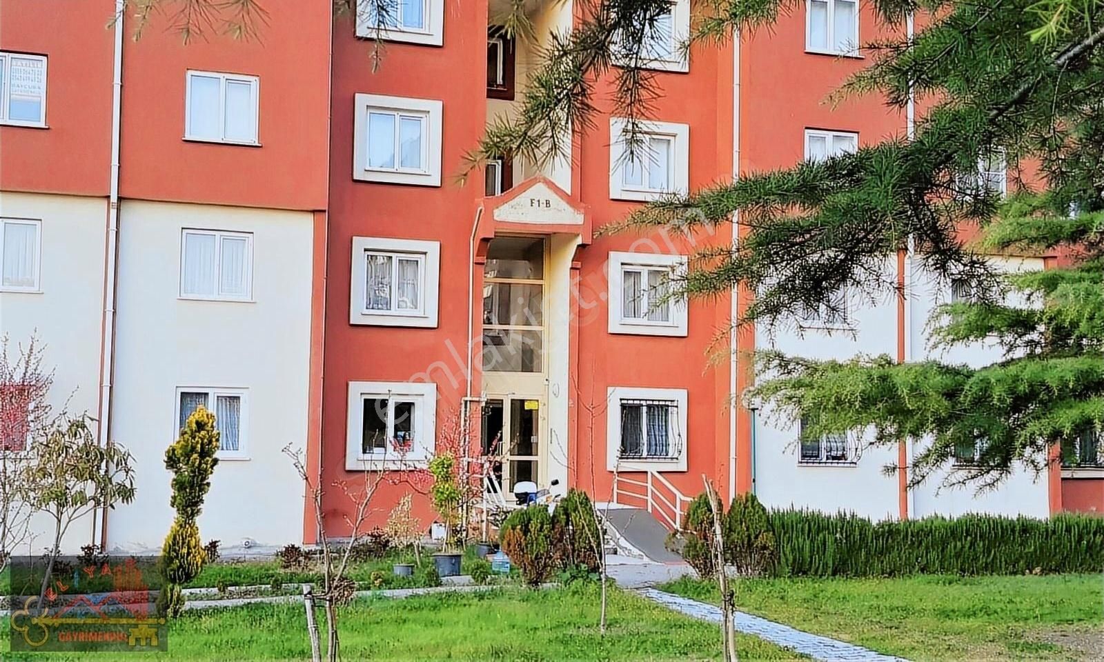 Karesi Yeni Satılık Daire El/ya'dan Toki Bakımlı Geniş 2+1 Arakat