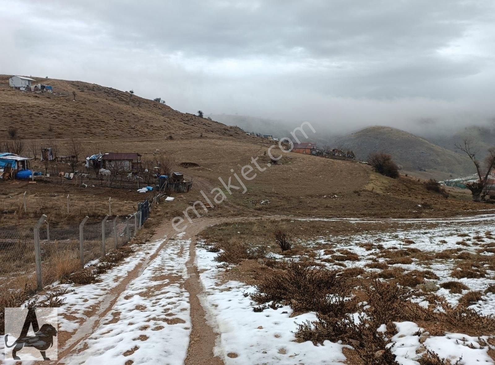 Keçiören Karşıyaka Satılık Villa İmarlı Ali Beyden Bağlumda Tek Tapu Villa Parseli