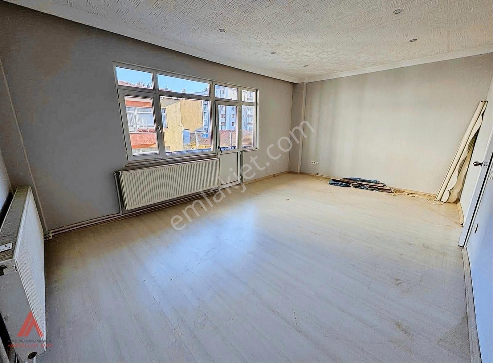 Ümraniye Yamanevler Kiralık Daire Ümraniye Y.evler Mükemmel Konum 2+1 Geniş Ferah