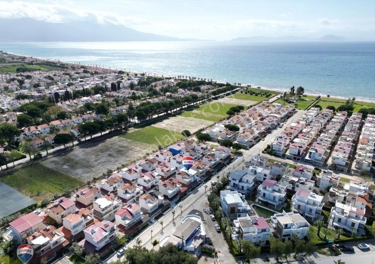 Kuşadası Karaova Kiralık Yazlık Kuşadası Artemis Sitesi Denize 100 Metre Mesafede Eşyalı Kiralık