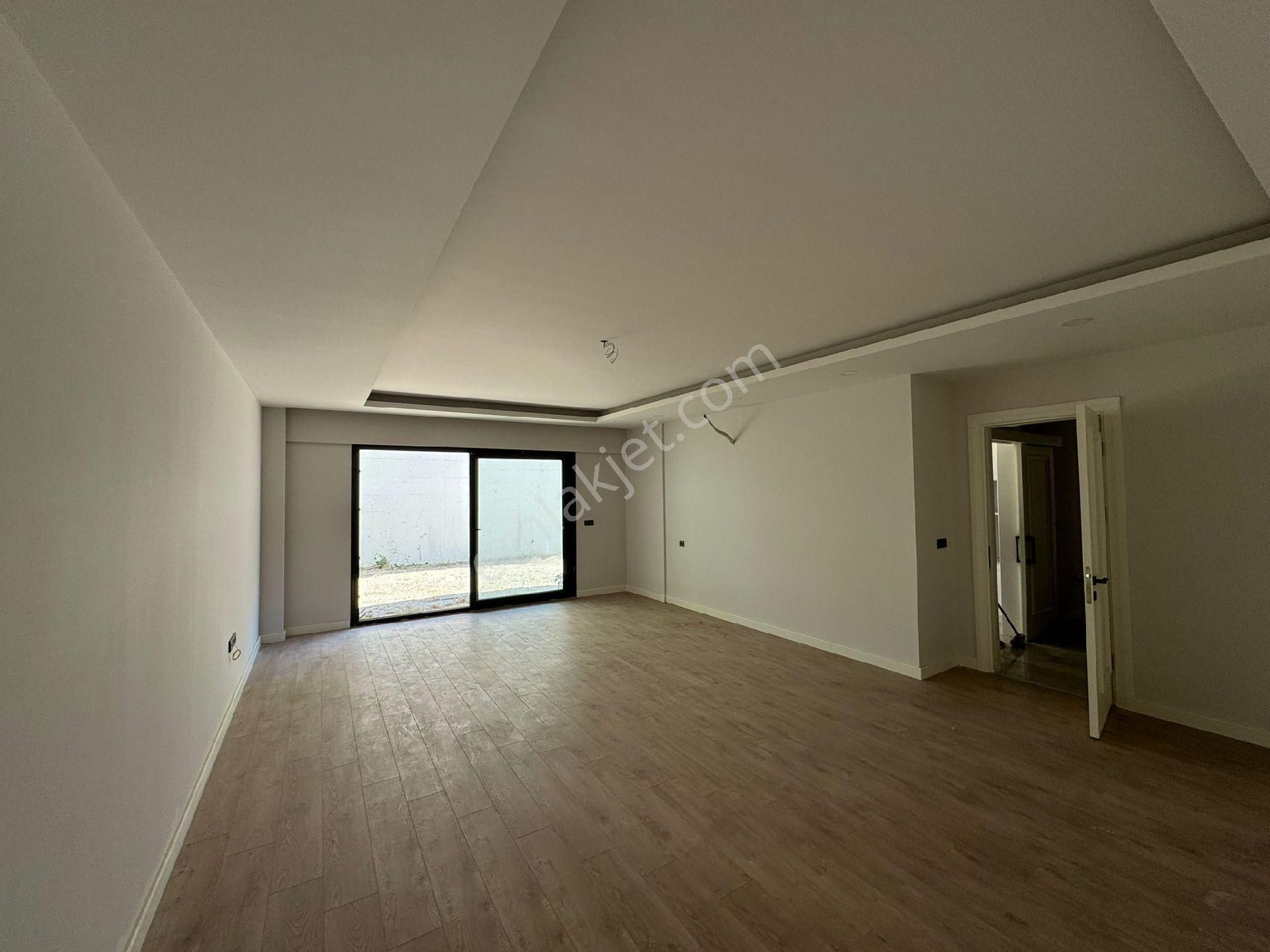 Kuşadası Merkezde Residans Havuzlu Sitede Arakat 3+1 145m2 Doğalgazlı Lux Daire - Görsel 15