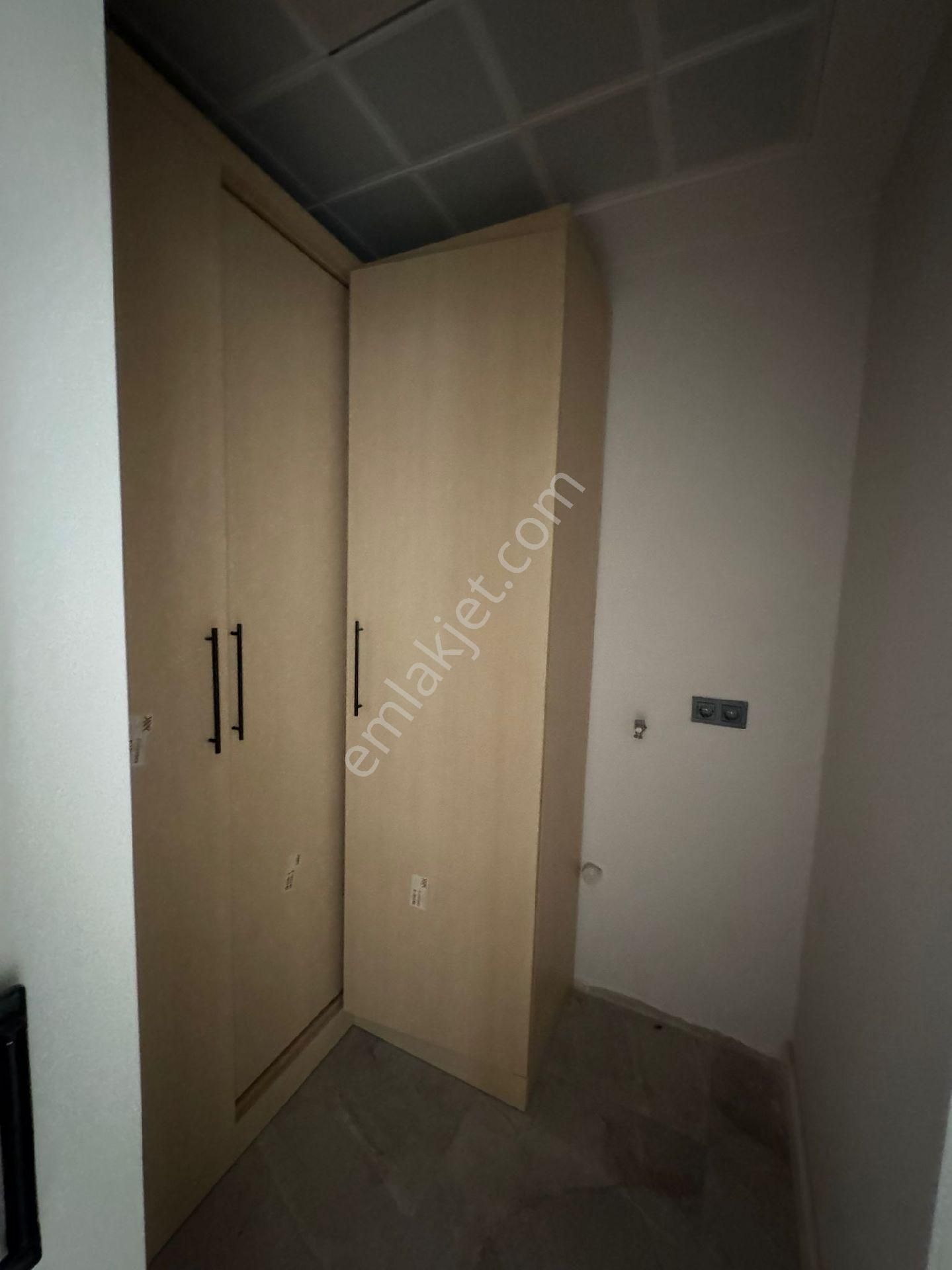 Kuşadası Merkezde Residans Havuzlu Sitede Arakat 3+1 145m2 Doğalgazlı Lux Daire - Görsel 25