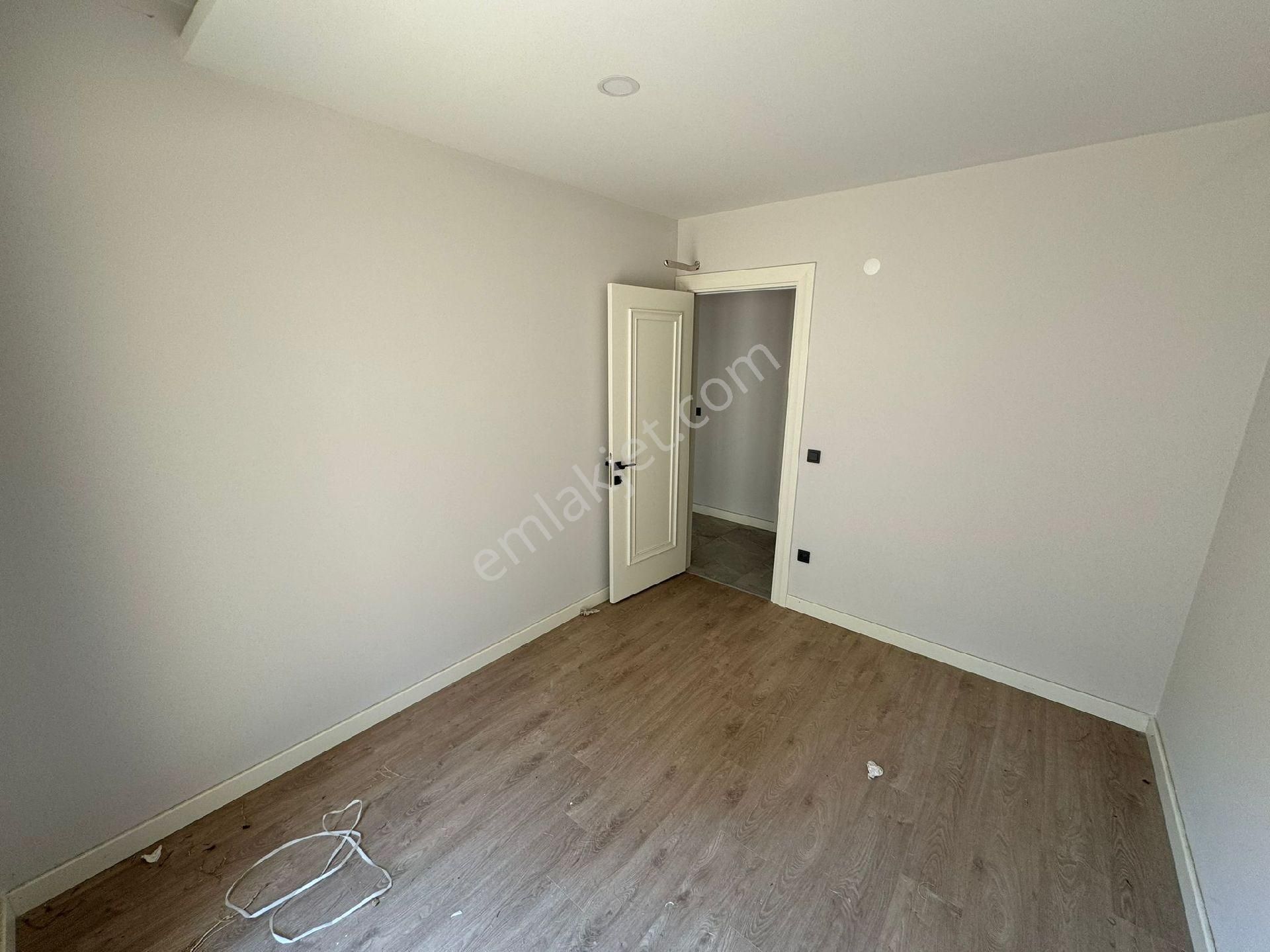 Kuşadası Merkezde Residans Havuzlu Sitede Arakat 3+1 145m2 Doğalgazlı Lux Daire - Görsel 26