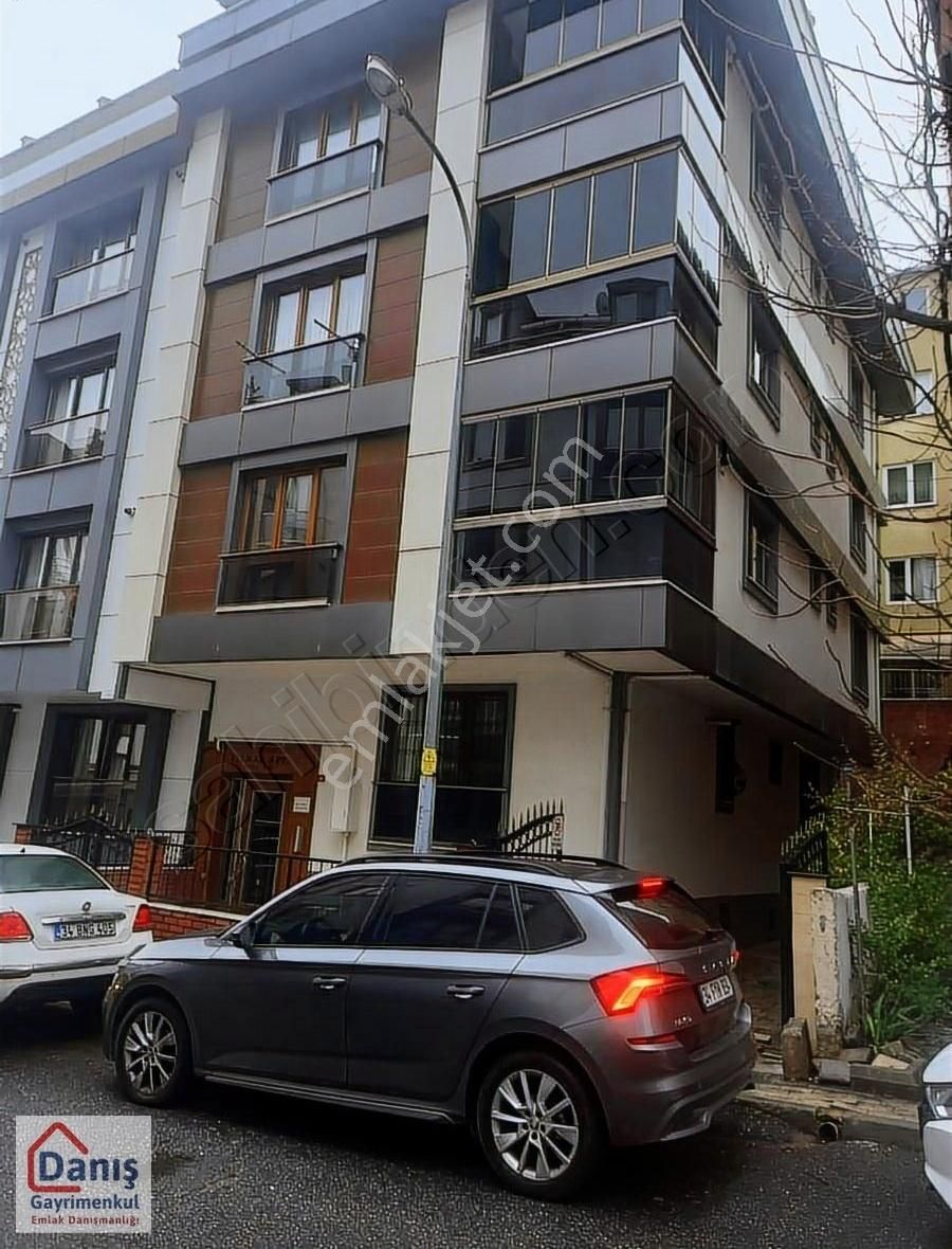 Üsküdar Bulgurlu Kiralık Daire Üskudar Bulgurlu Mahallesınde Kıralık 2+1 Bahce Katı