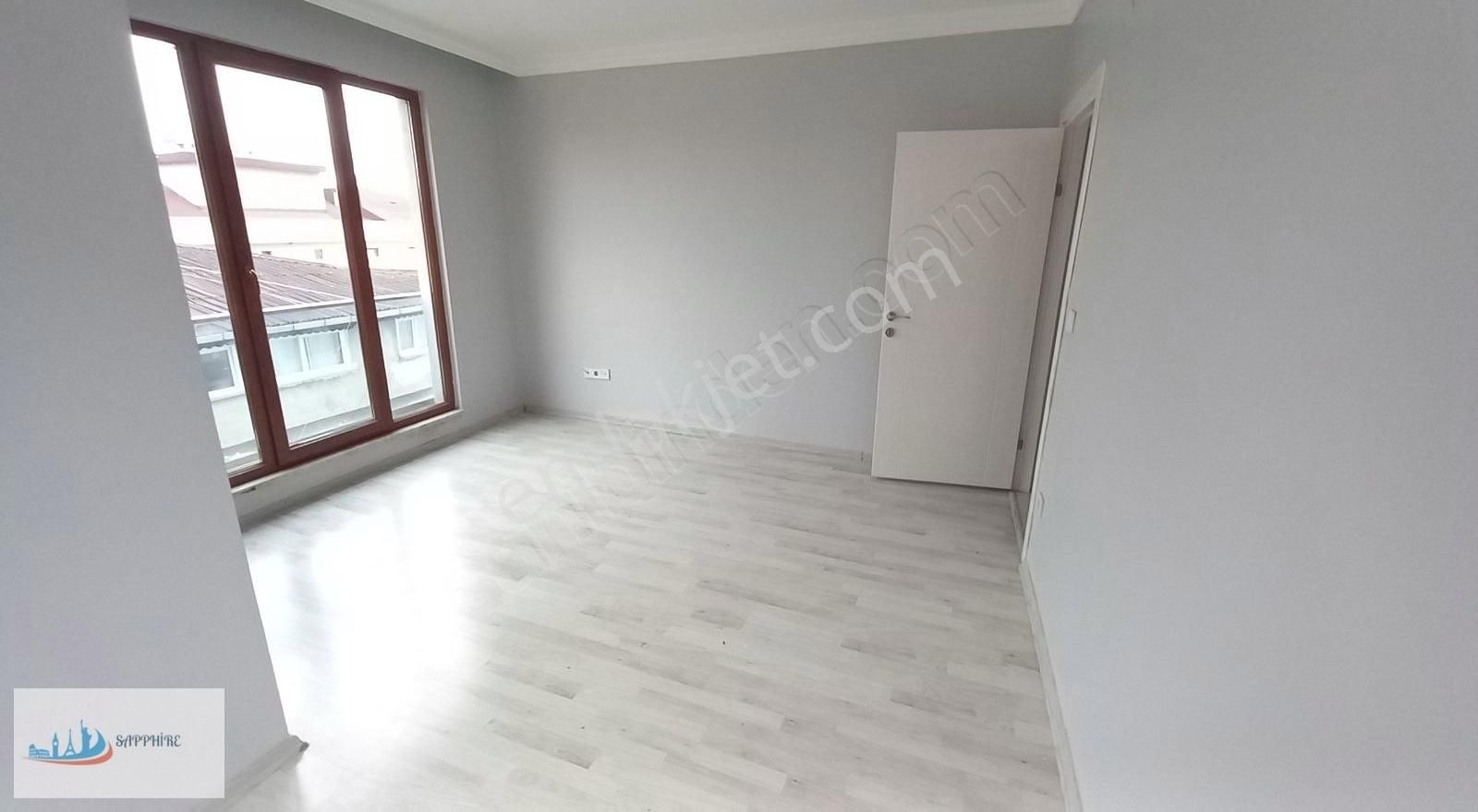 Çekmeköy Kirazlıdere Kiralık Daire 2+1 Arakat Çift Balkon Kapalı Otopark Merkezi Lokasyon