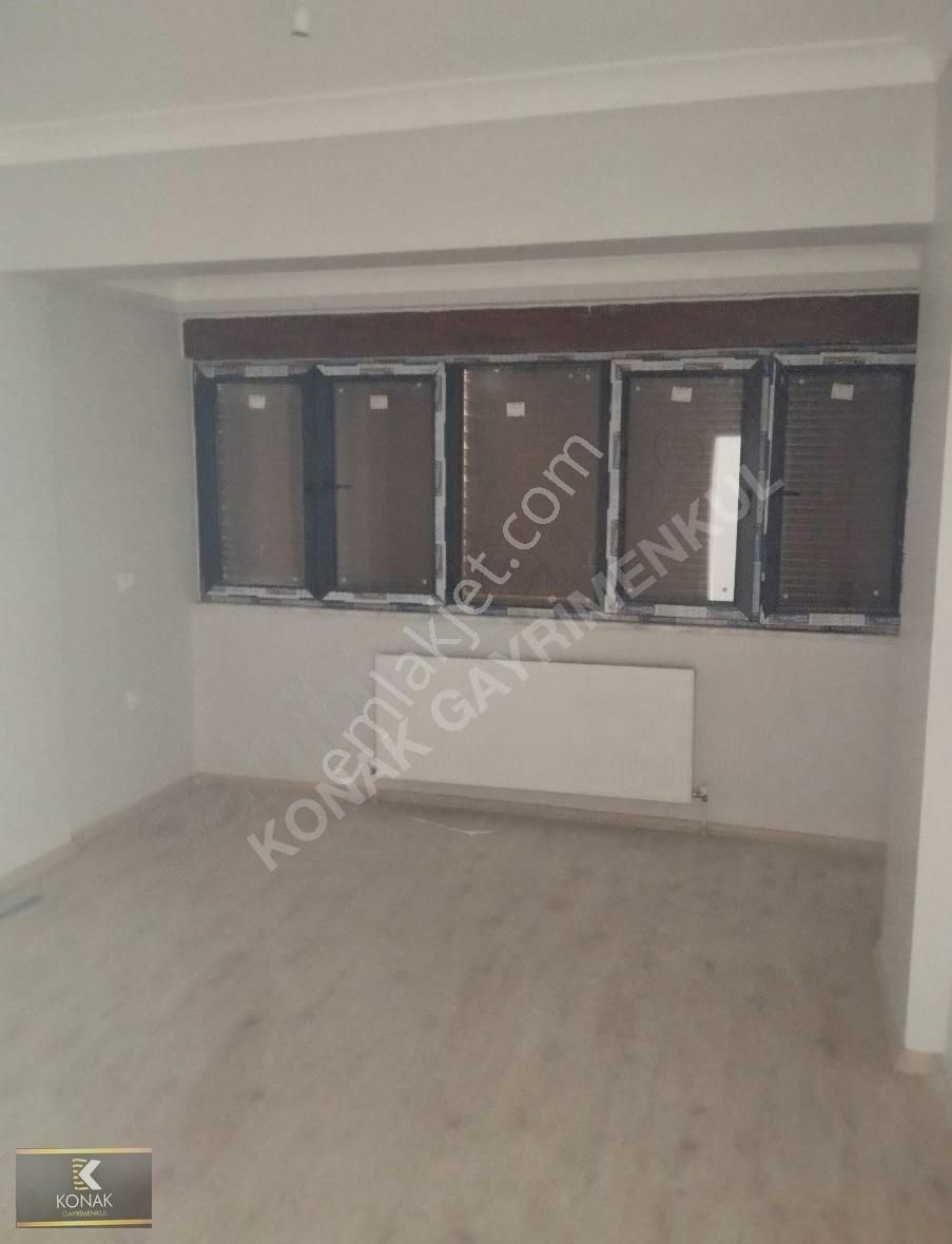 Çayırova Atatürk Kiralık Daire Çayırova Çağdaşkentte 5+1 Kiralik Üst Dubleks Daire