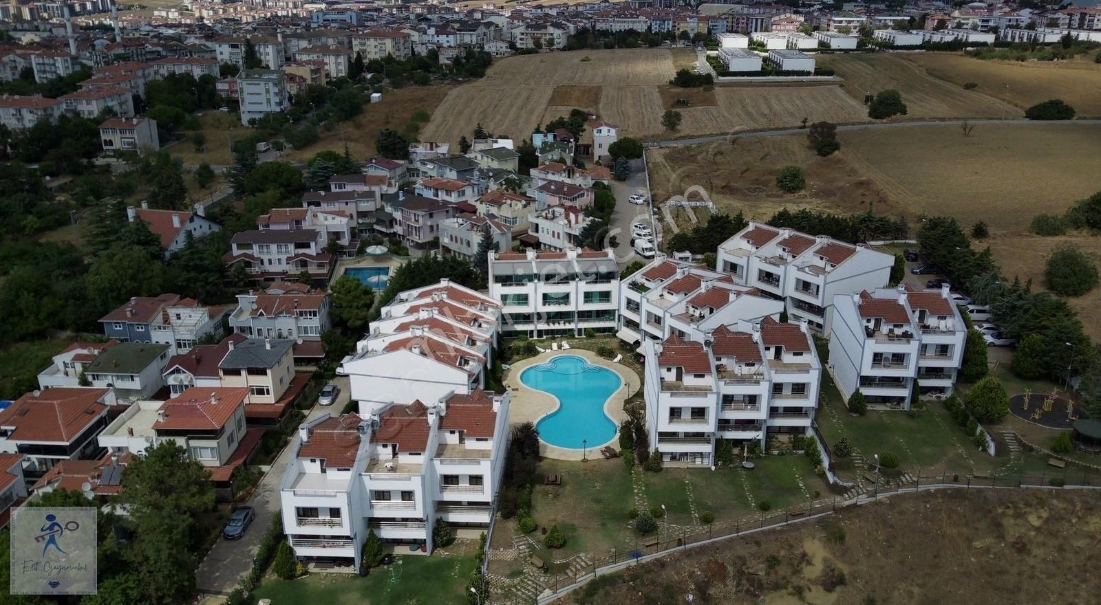 Silivri Fatih Satılık Villa Elitten Havuzlu Site 5+2 320 M2 Deniz Manzaralı Forlex Lüx Villa