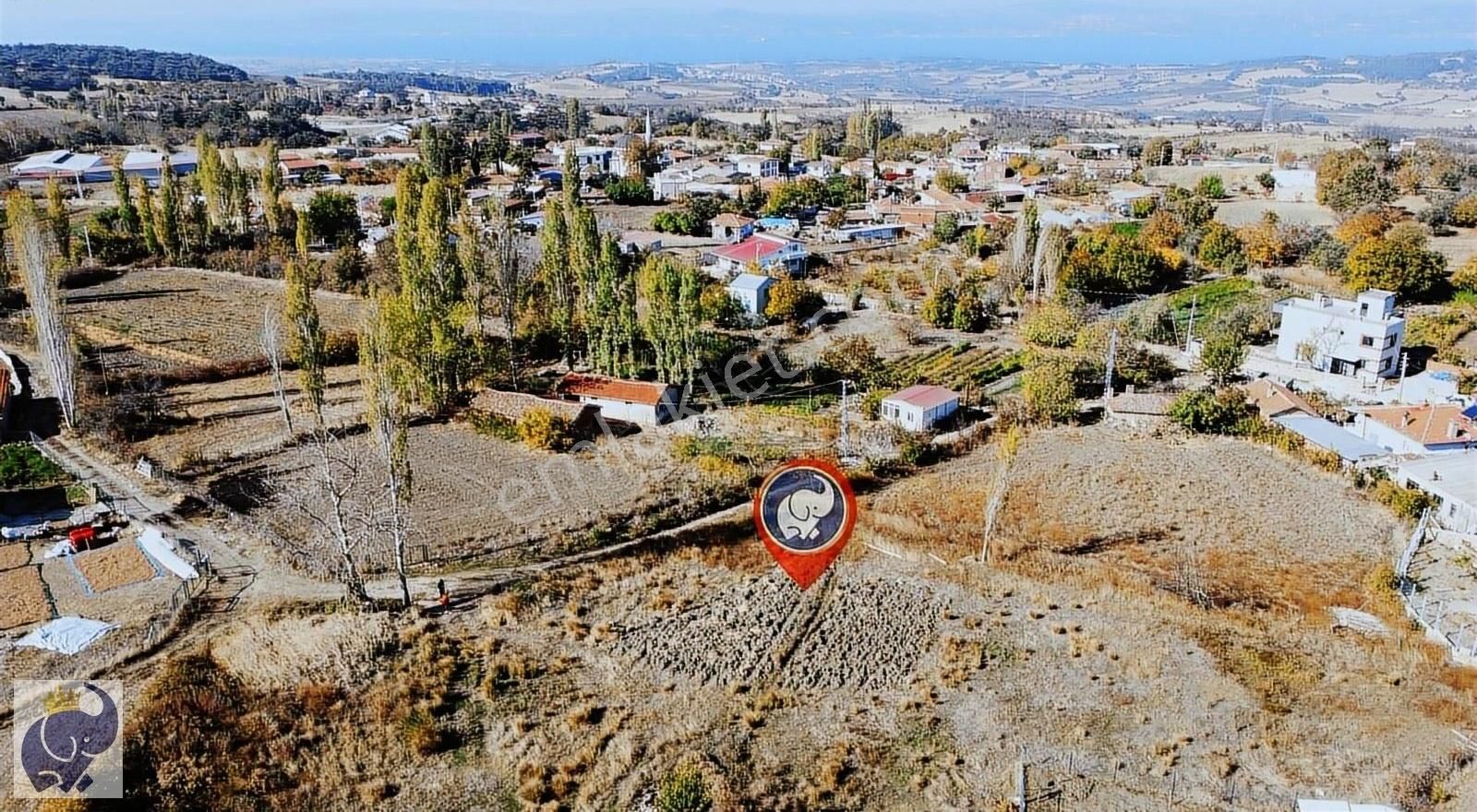 Çanakkale Merkez Kızılkeçili Köyü Satılık Konut İmarlı Çanakkale Merkez Kızılkeçili 218 M2 İmarlı Boğaz Manzaralı Arsa