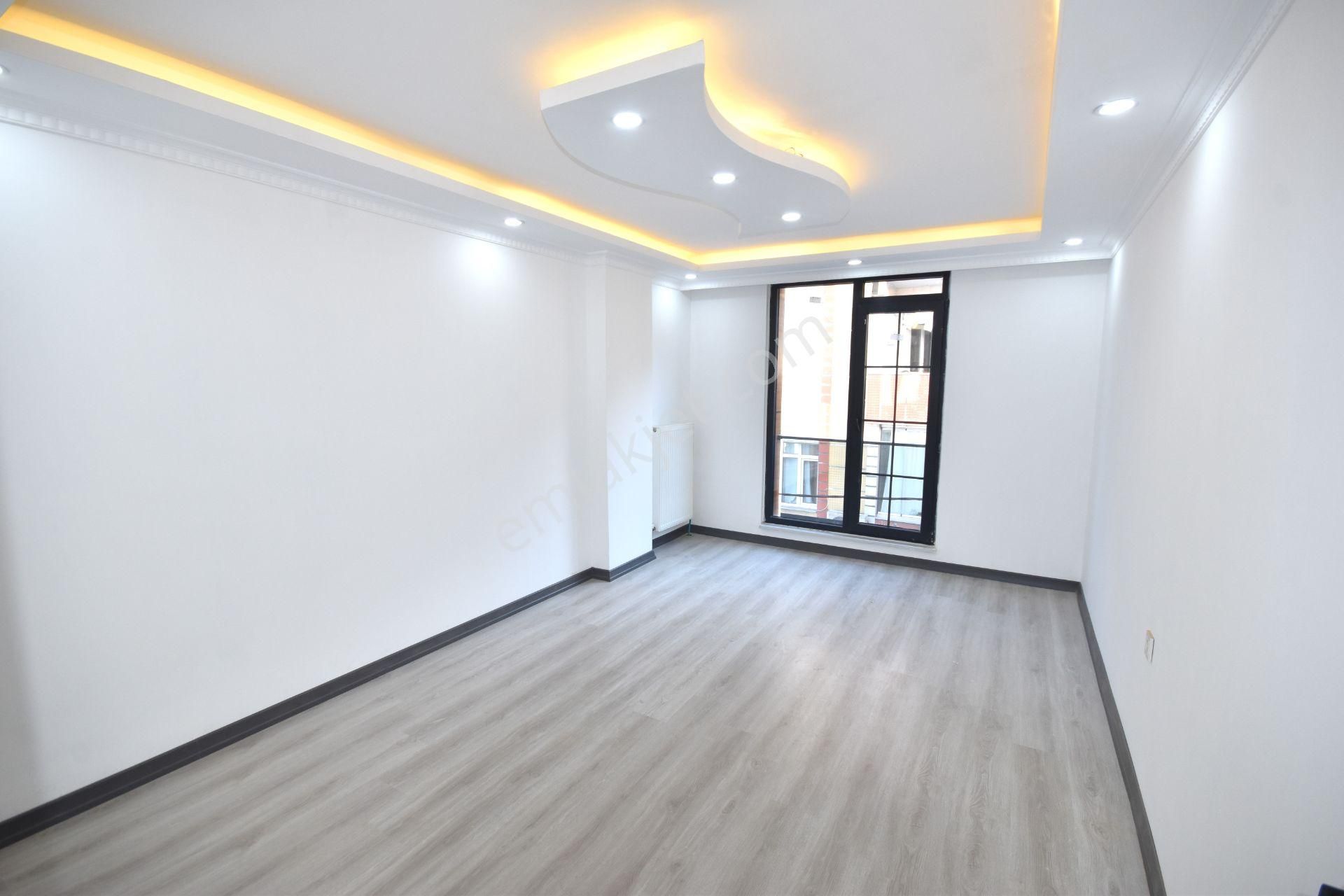 Küçükçekmece Halkalı Merkez Satılık Daire Nest Emlak Halkalı Mh 2+1 90m2 Sıfır Asansörlü Otoparklı 2.kat