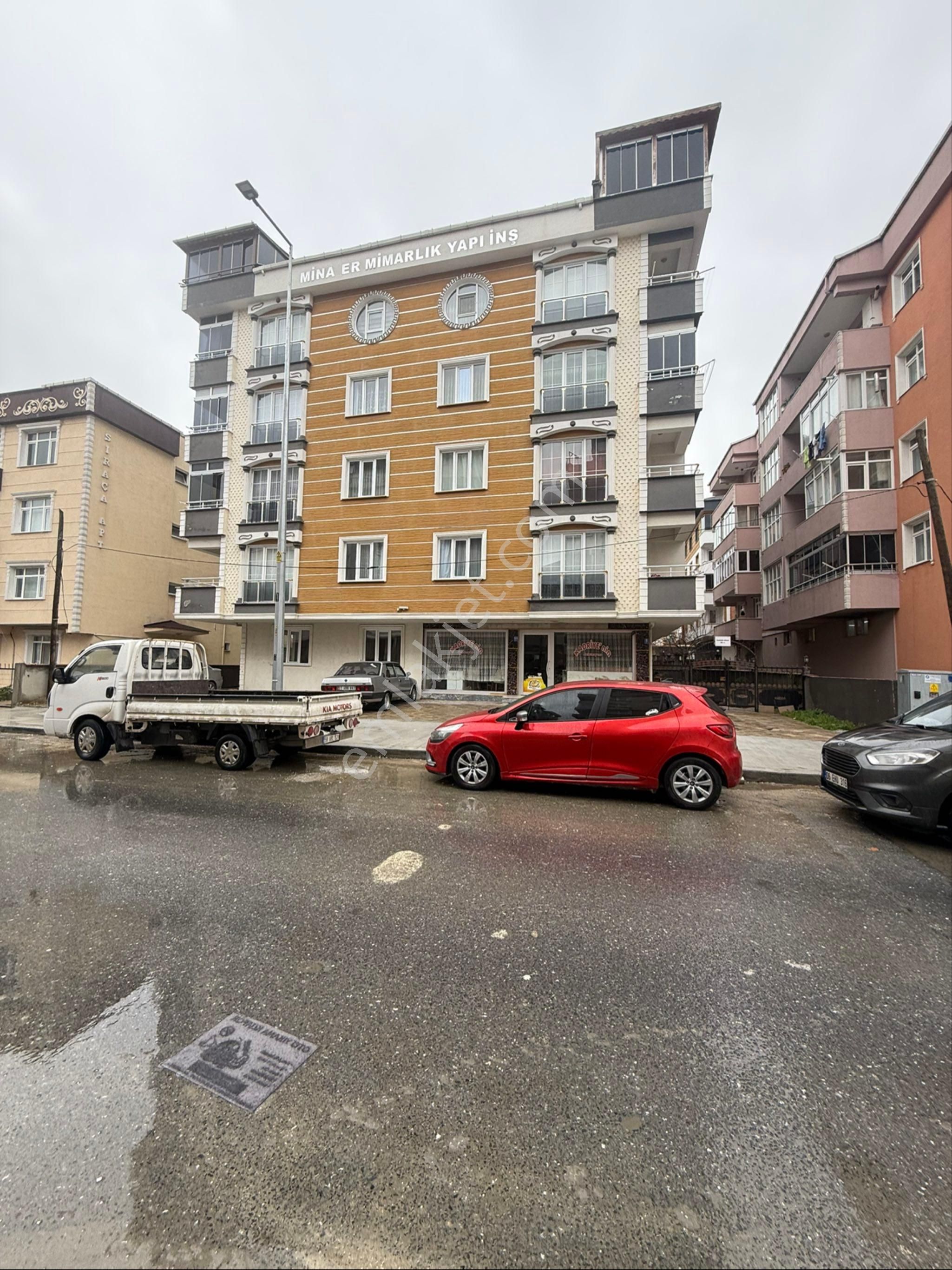 Çerkezköy Yıldırım Beyazıt Satılık Daire Çerkezköy Yıldırım Beyazıt Ta Satılık 2+1 3.kat İskanlı Temiz Daire