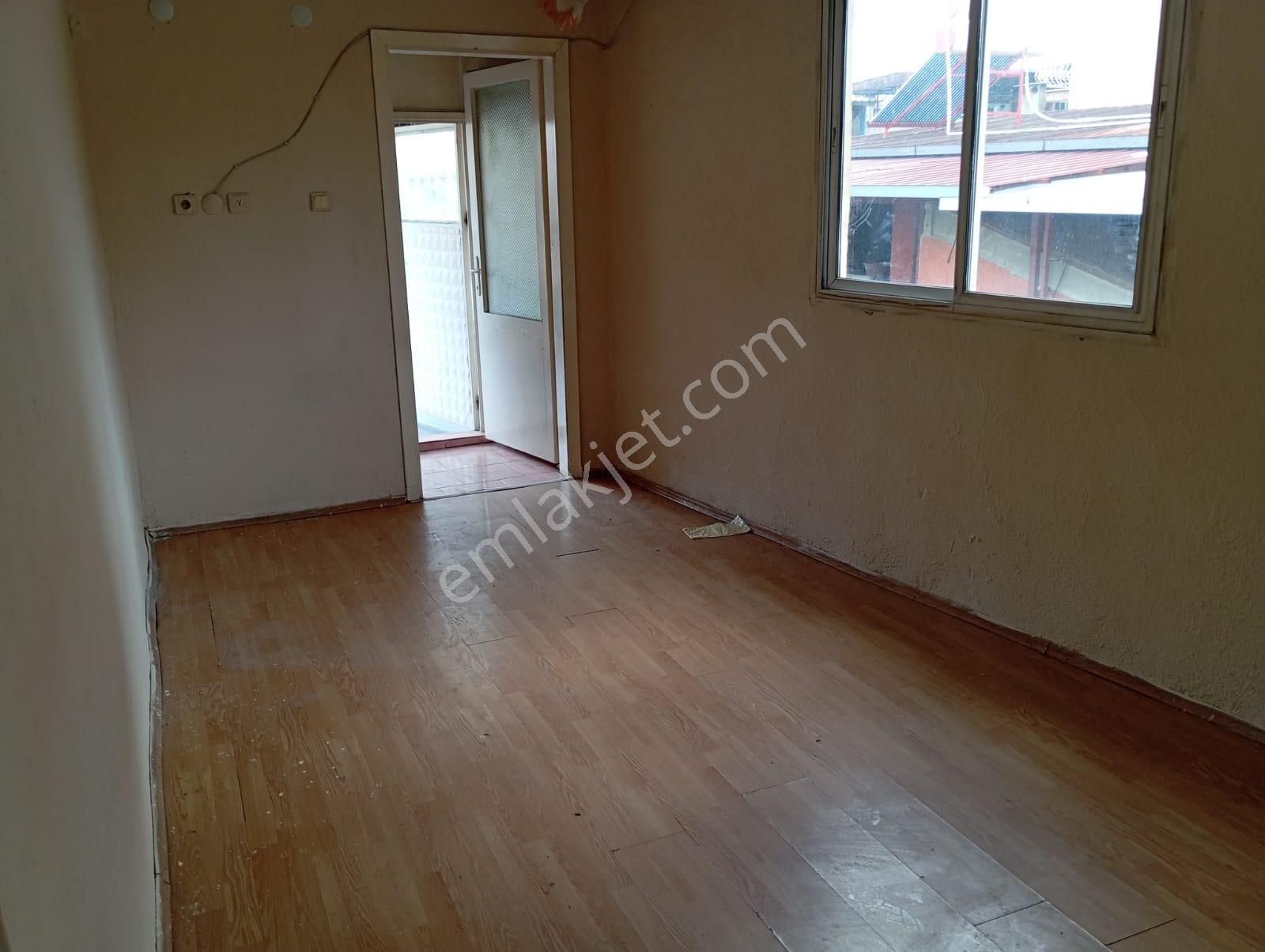 Mühendis Emlak Karabağlar Mah. Eserkent Yakını 2+1 80 M2 Kiralık Daire - Görsel 4