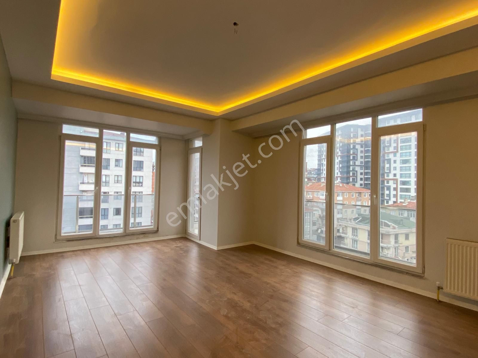 Küçükçekmece Cumhuriyet Satılık Daire Loft'tan Marina Lake Residence 2+1 95m2 Ultra Lüks 11. Kat Daire