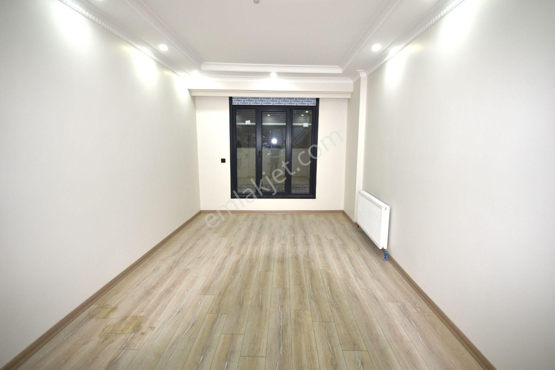 Küçükçekmece Sultan Murat Satılık Daire Nest Emlak'tan Sultanmurat Mh 2+1 90m2 Tapu Masrafsız Daire