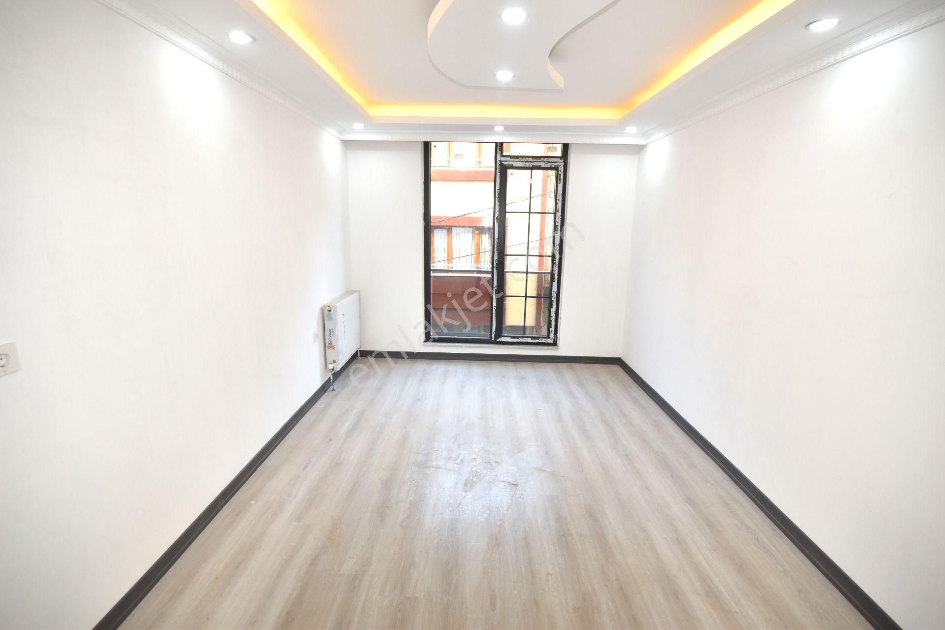 Küçükçekmece Halkalı Merkez Satılık Daire Nest Emlak Halkalı Mh 2+1 90m2 Sıfır Asansörlü Otoparklı 1.kat