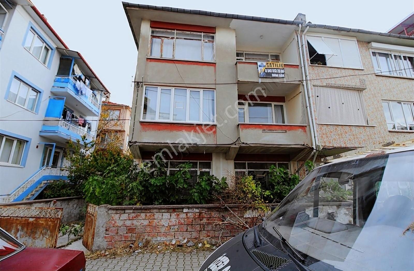 Karesi 1. Sakarya Satılık Daire Good İnvest Yön Den Komble Bina 2+1 Üç Daire