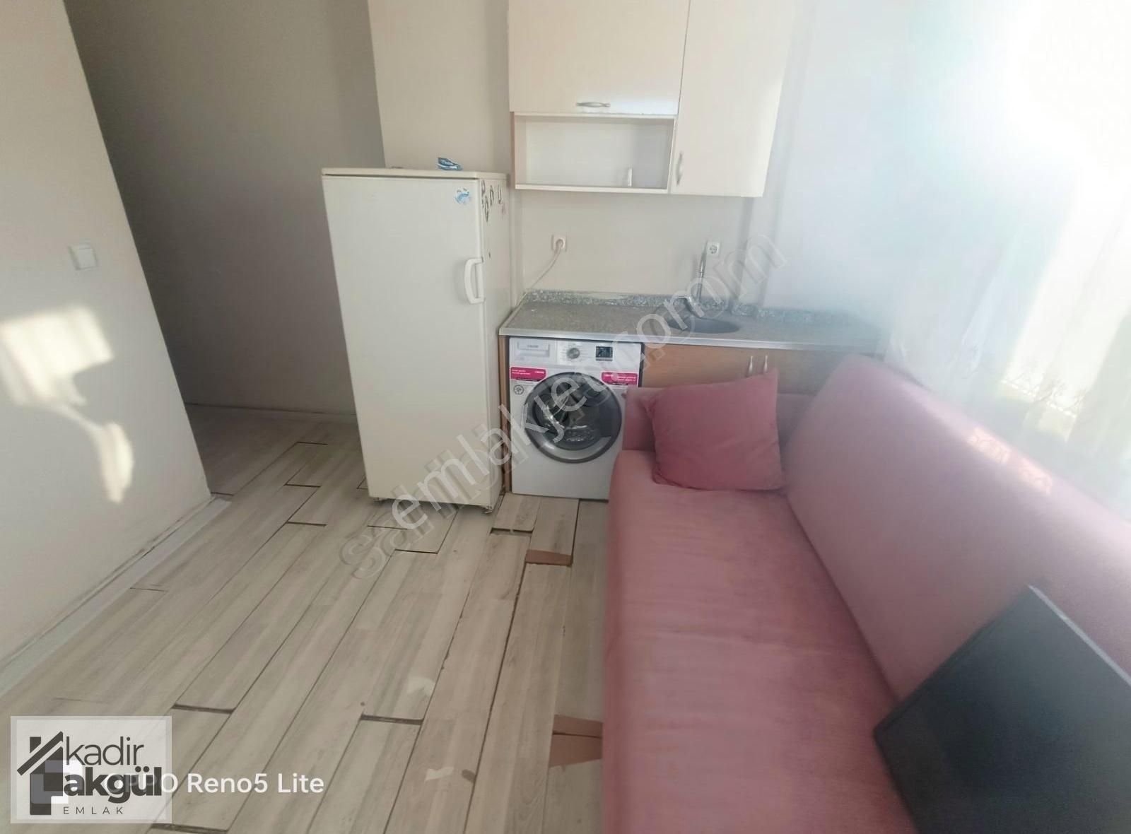 Osmaniye Merkez Fakıuşağı Kiralık Daire Akgül Emlaktan Fakiusagi Arakat Vali Konağı Karşısı Esyali 1+1