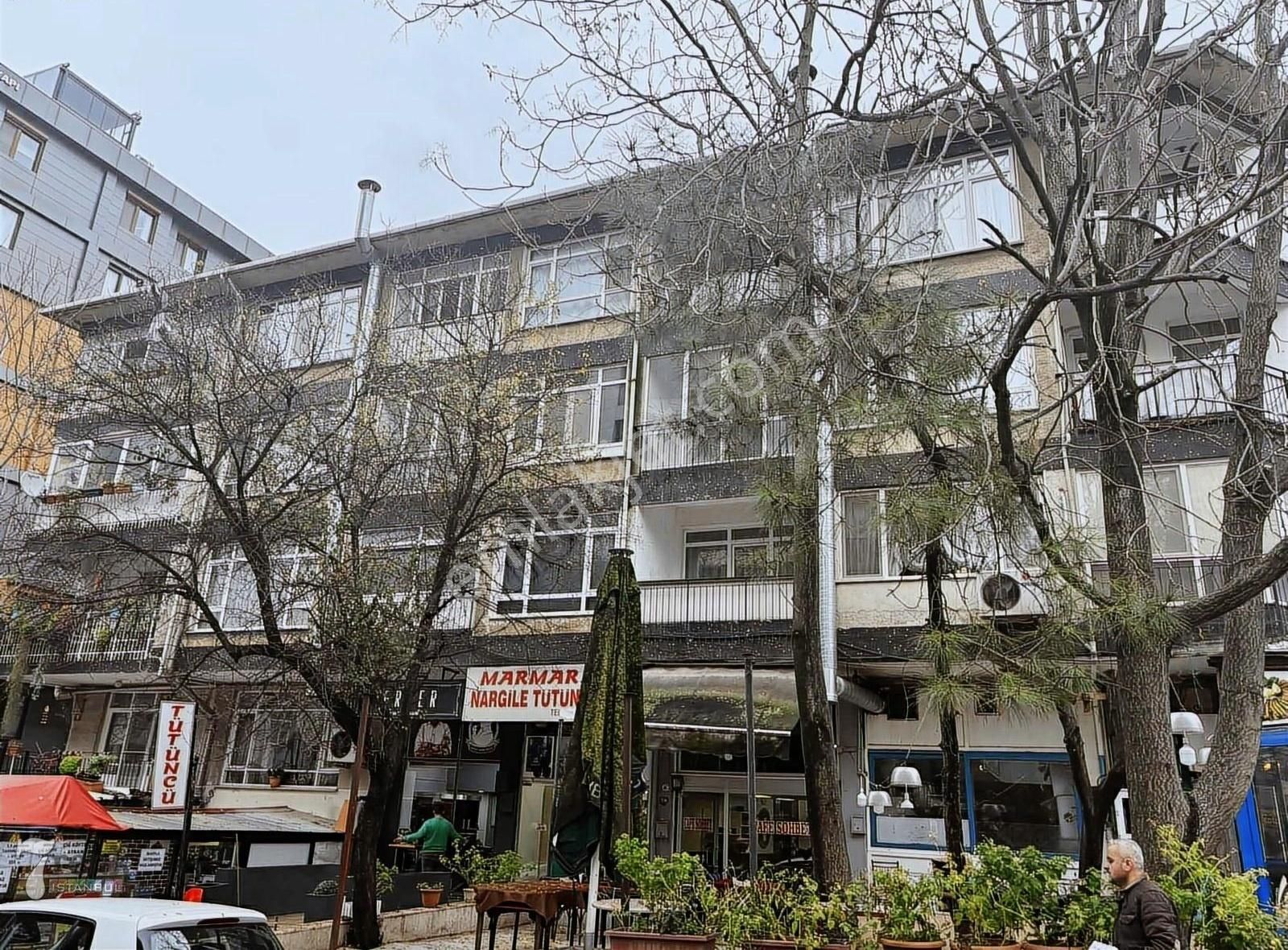 Kadıköy Feneryolu Kiralık Daire Kuyubaşı'nda Üniversite Karşısı Kiralık 3+1 120m2 Daire