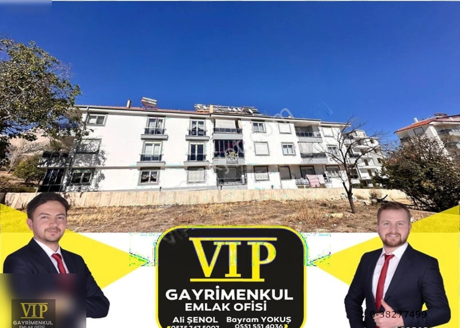 Elmalı Karyağdı Satılık Daire Vıp Gayrimenkul ' Den 2+1 Karyağdı Mah. Kullanışlı Daire