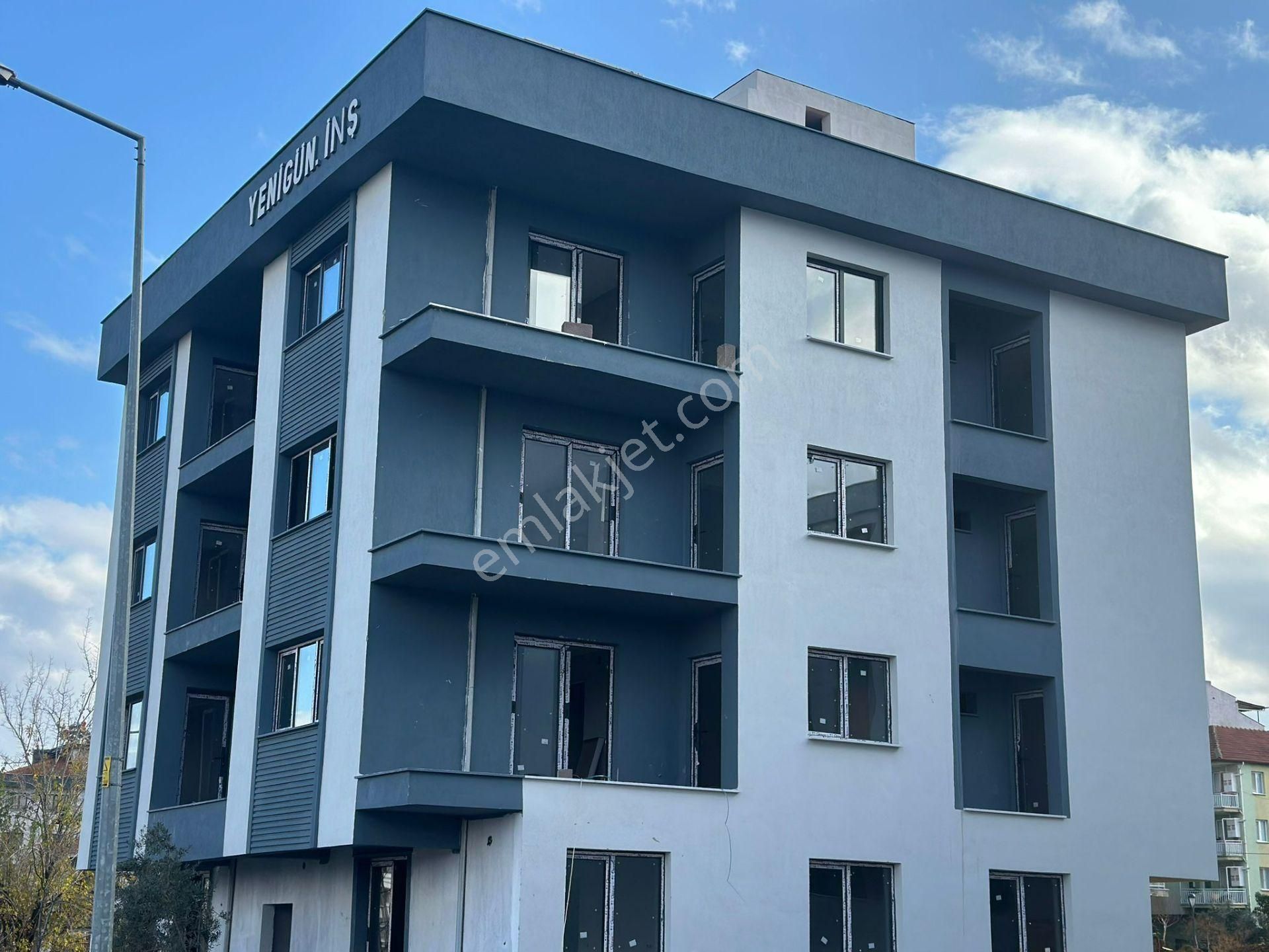 Alaşehir İstasyon Satılık Daire 🏠lider Emlak Gayrimenkul' Den İstasyon Mah. De 2+1 Kapalı Mutfak Satılık Daire🏠