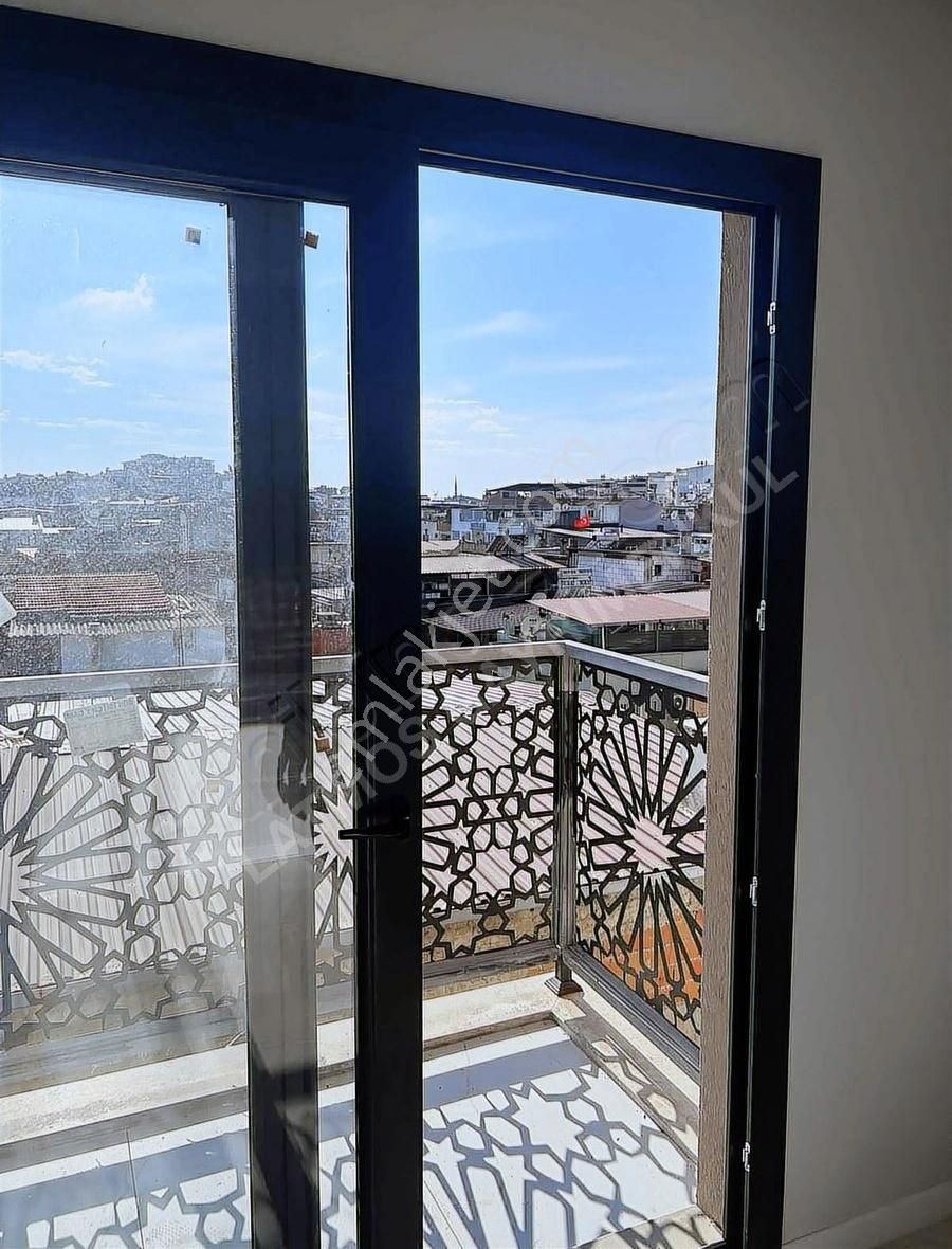 Latmos Gayrimenkul'den Merkez Konumlu Lüx 2+1 Daireler - Görsel 13