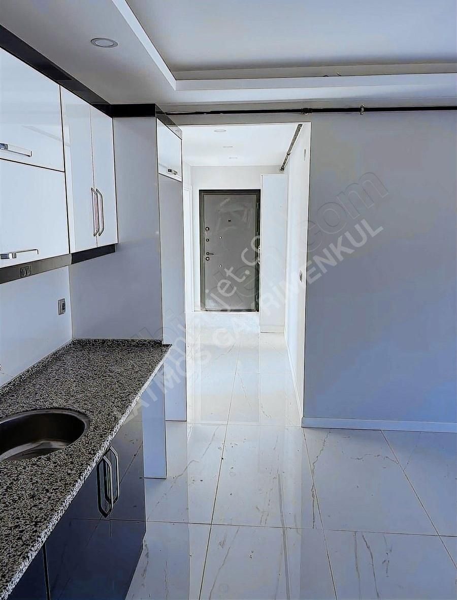 Latmos Gayrimenkul'den Merkez Konumlu Lüx 2+1 Daireler - Görsel 16