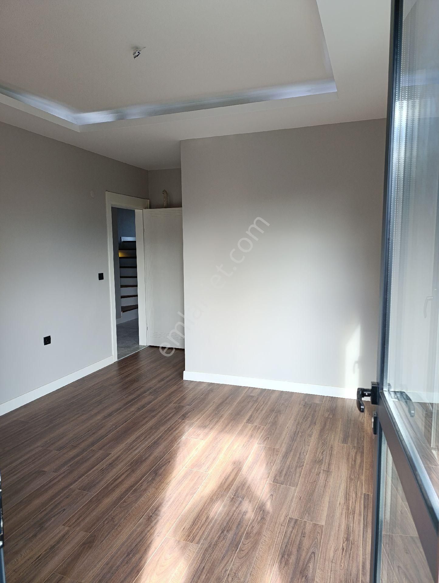 İzmir Menderes Gümüldür Sahilde Satılık Ultra Lüks Villalar - Görsel 34