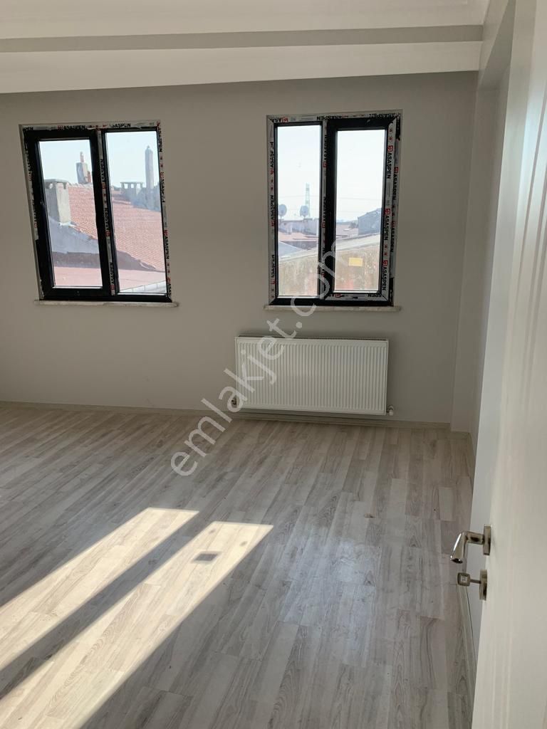 Cevatpaşa Millet Caddesi Cadde Üstü 3 Yıllık Dubleks Daire - Görsel 18
