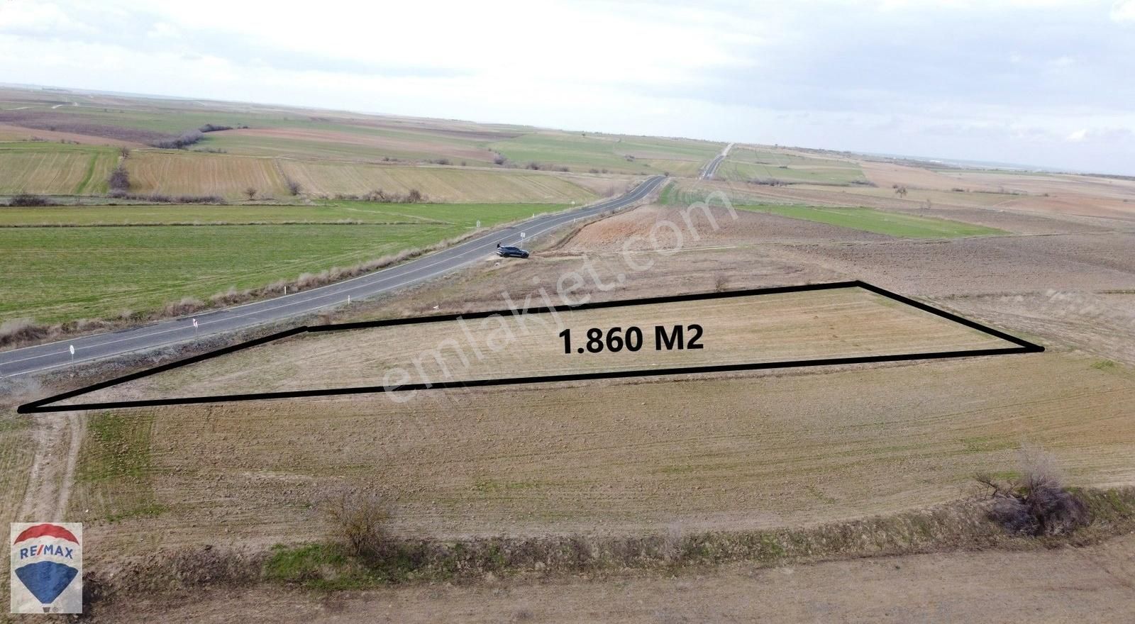 Hayrabolu Danişment Satılık Tarla Hayrabolu Danişment Köyünde Satılık Asfalt Cephe 1.860 M2 Arazi