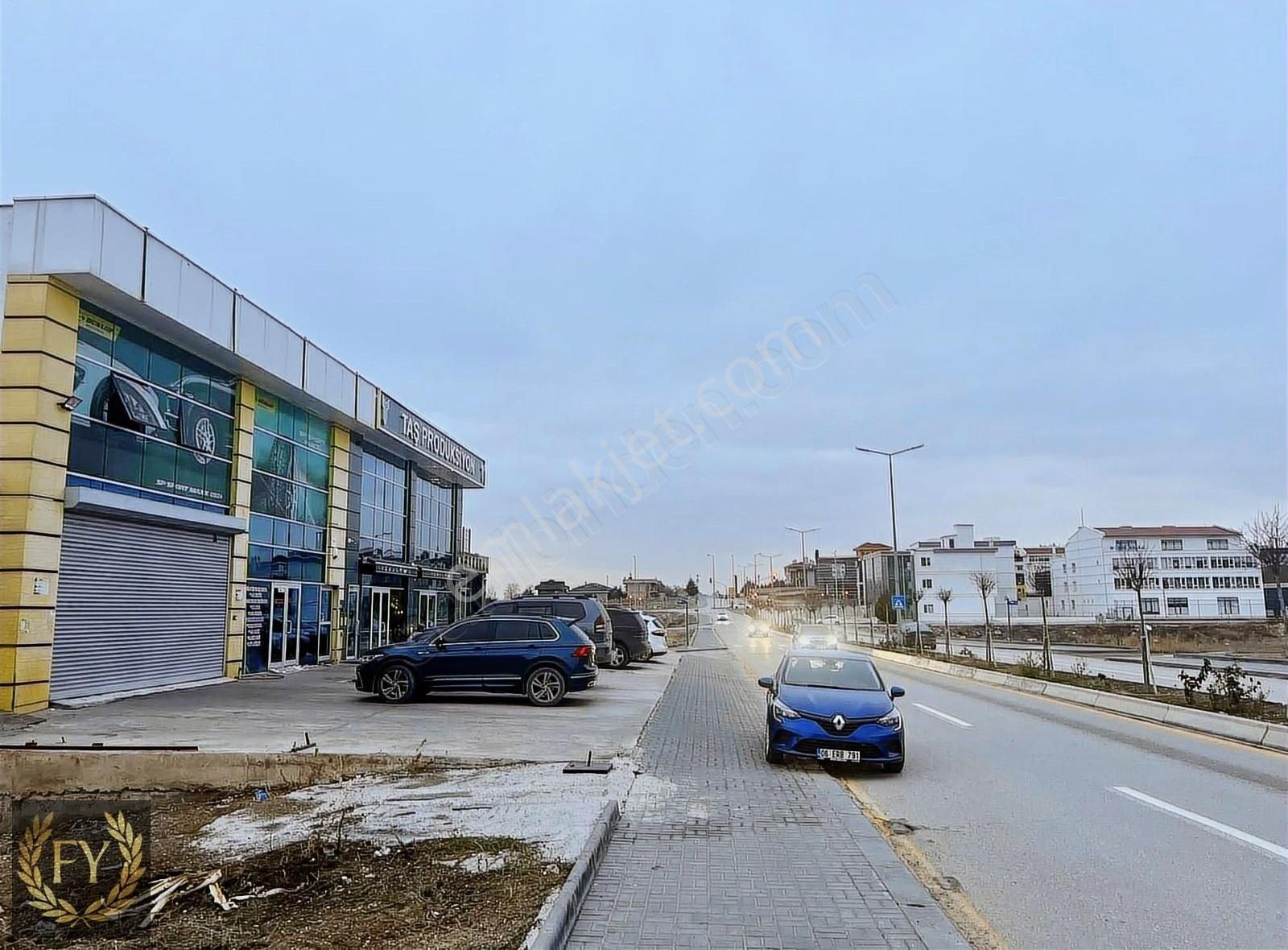 Etimesgut Yeni Bağlıca Satılık Dükkan & Mağaza Fiyci Yatırım Bağlıca'da Cadde Üzeri Komple Satılık İşyeri