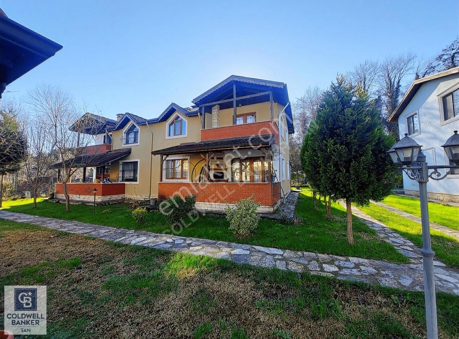 Kartepe Derbent Satılık Villa Cb Tan Kartepe Derbentte Site İçi 3+1 Satılık Dubleks Villa