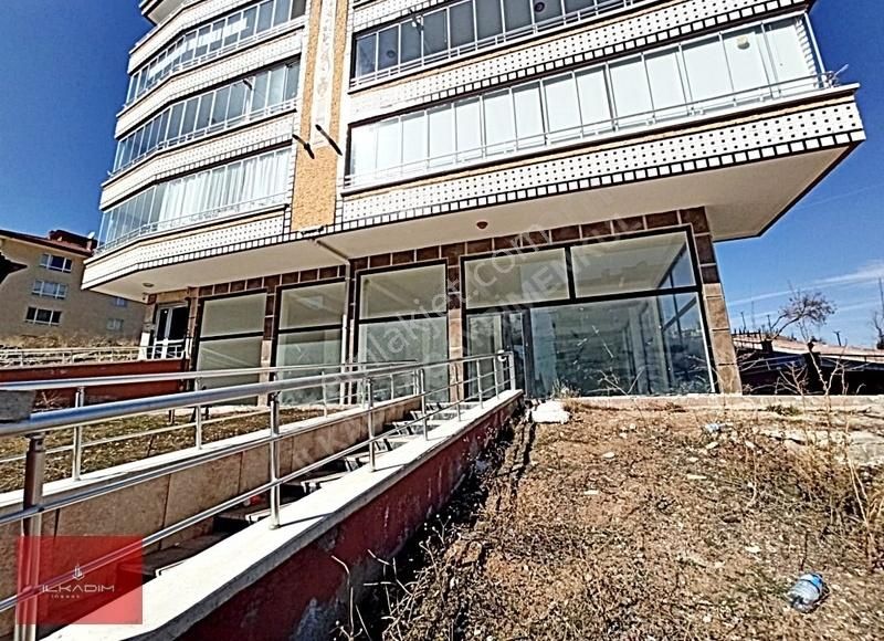 Keçiören Sancaktepe Kiralık Dükkan & Mağaza İlkadımdan 350m2 Zemin 12 Metre Vitrin Cepheli Köşe Başı Dükkan