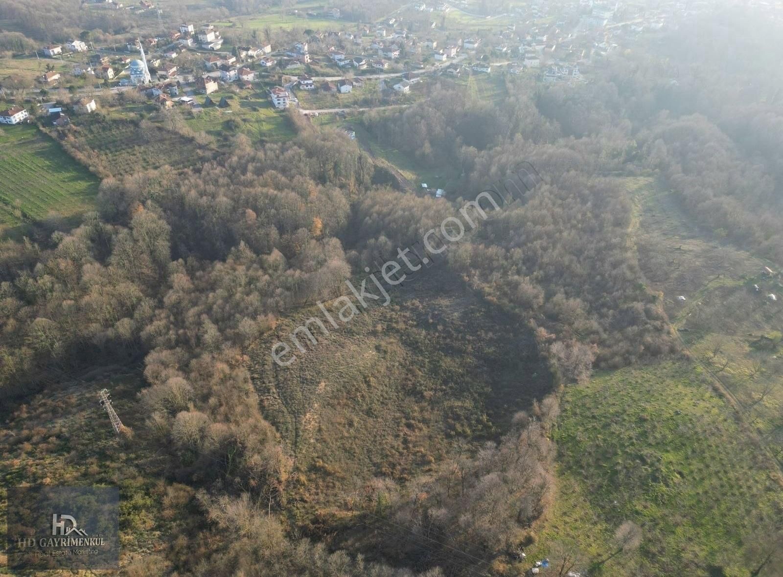 Kartepe Uzuntarla Satılık Tarla Kartepe Uzuntarla'da Göl Manzaralı Arazi