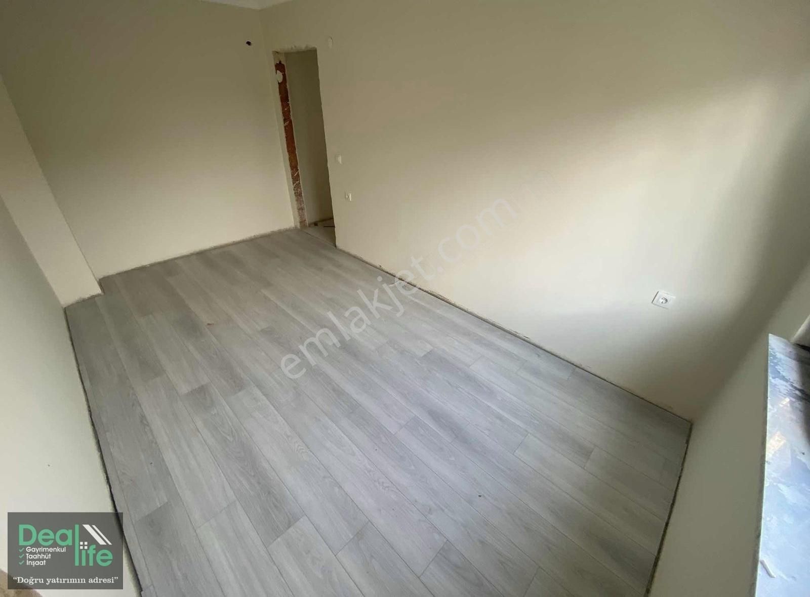 Kartepe Dumlupınar Satılık Daire Deallifeden Dumlupınarda Arakat 2+1 Daire