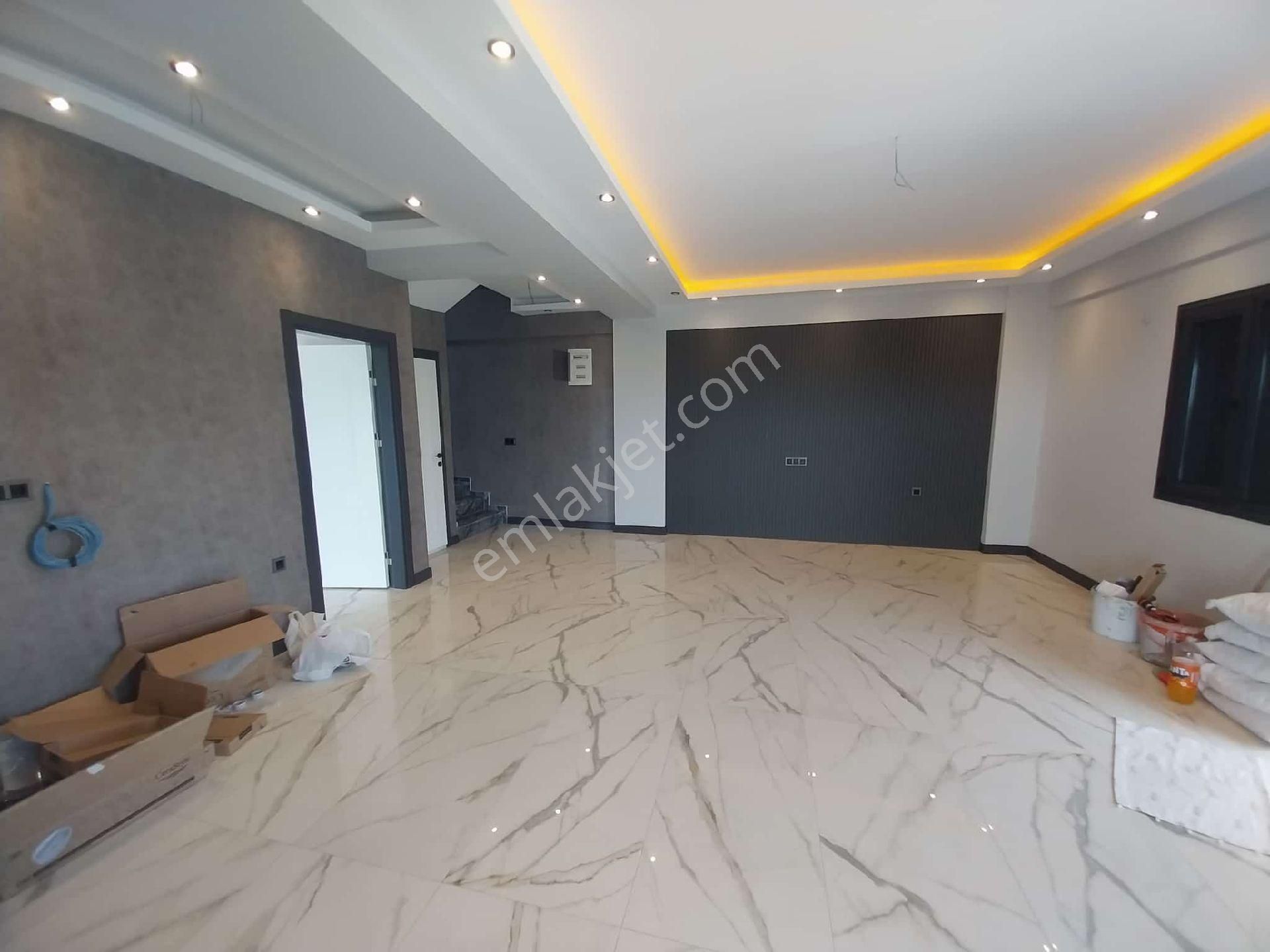 Master Emlak Tan Yüzme Havuzlu Villa - Görsel 14