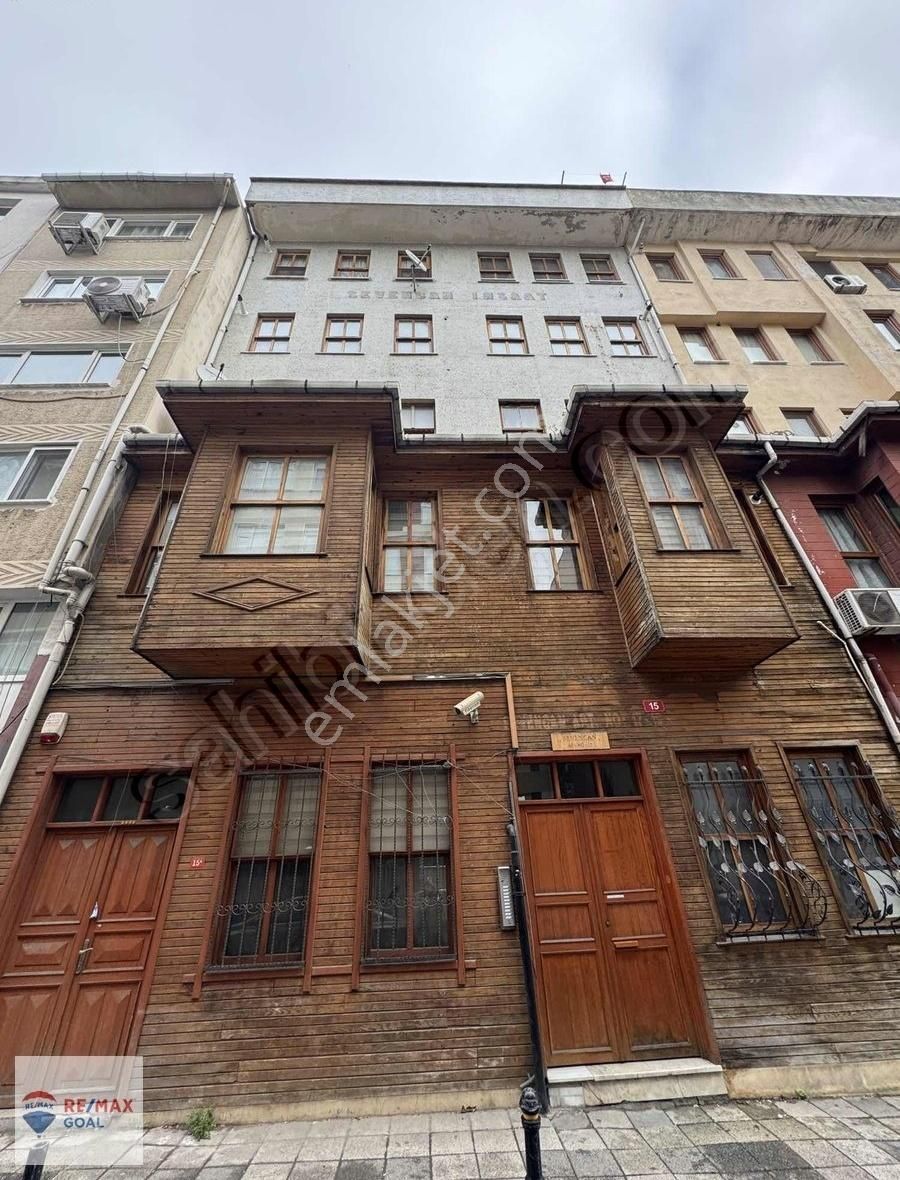 Kadıköy Hasanpaşa Kiralık Ofis Kadıköy' Ün Merkezinde Ulaşıma Ve Caddeye Yakın Kiralık Ofis