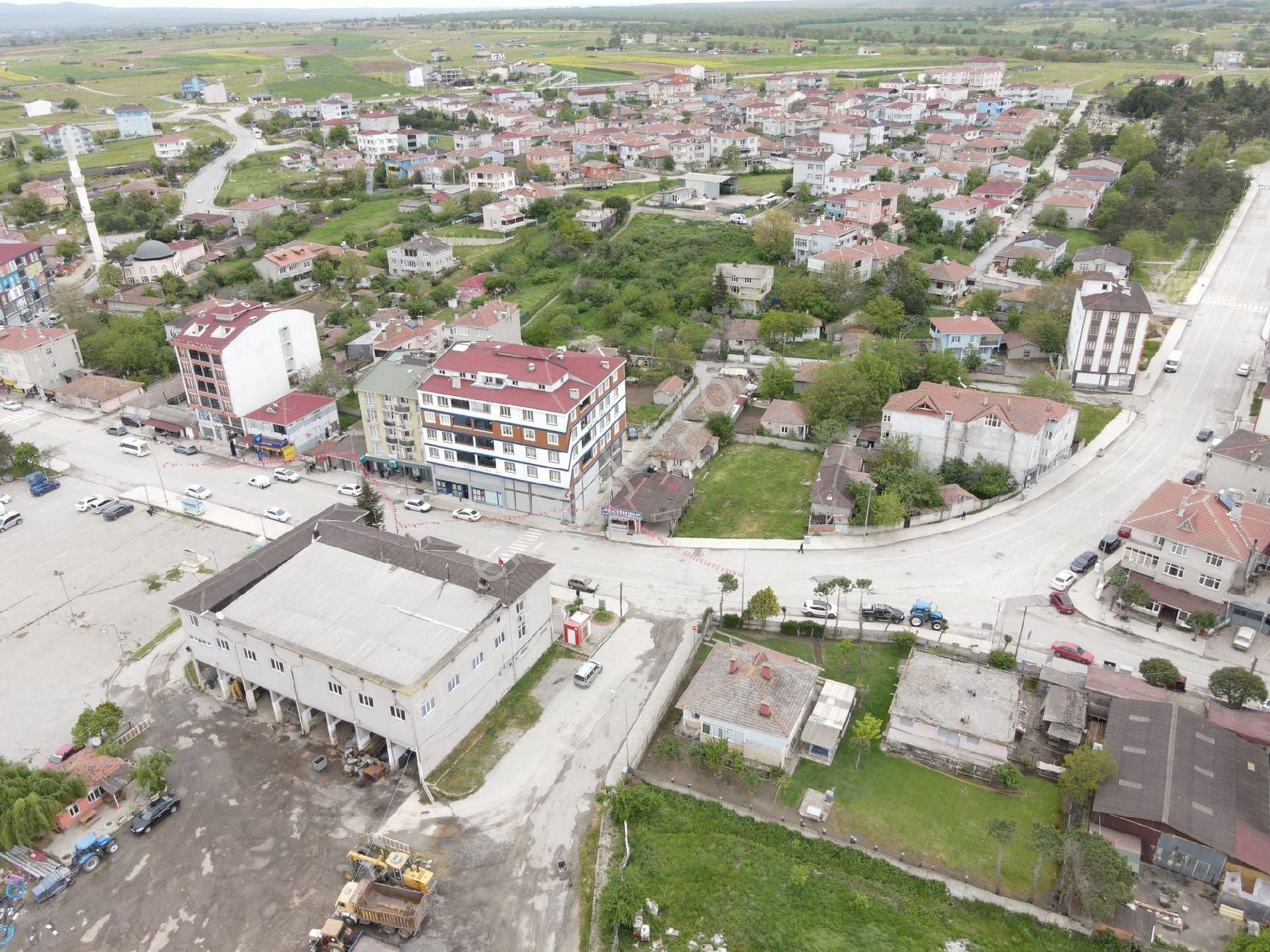 Saray Bozoba Satılık Konut İmarlı Büyükyoncalıda Çift Dairelik 3 Kat İmarlı İfrazlı Arsa Daha Uygunu Yol