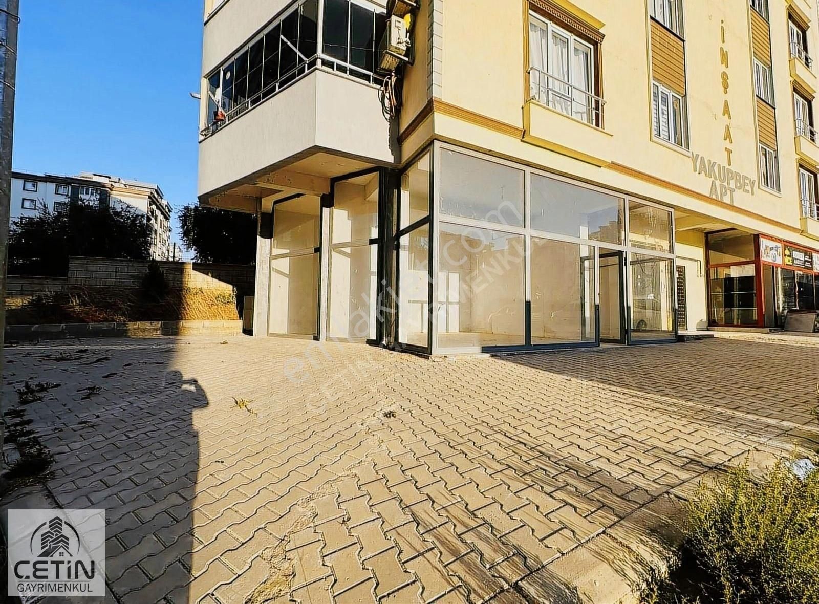 Onikişubat Vadi Kiralık Dükkan & Mağaza Çetin Gayrimenkul'den Vadi Mah 70m2 Önü Acık Kiralık Dükkan